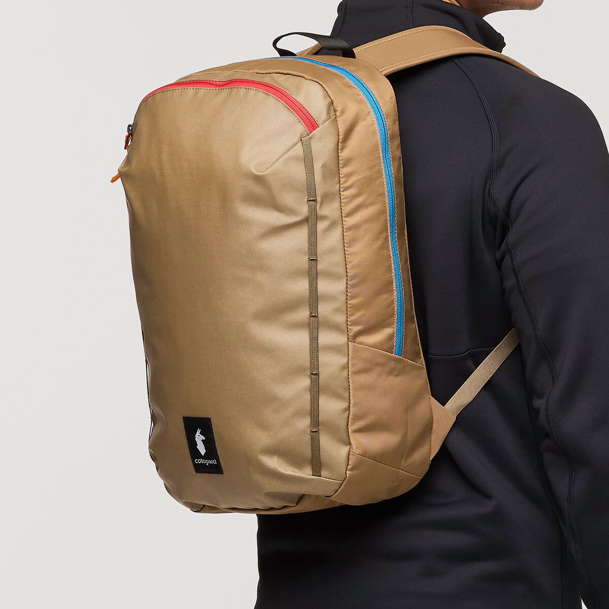Cotopaxi Vaya 18L Daypack - Lightweight Hiking Backpack for Travel & Outdoor Adventures - Perfect for Commuting, Hiking & Daily Use (Desert Color)
