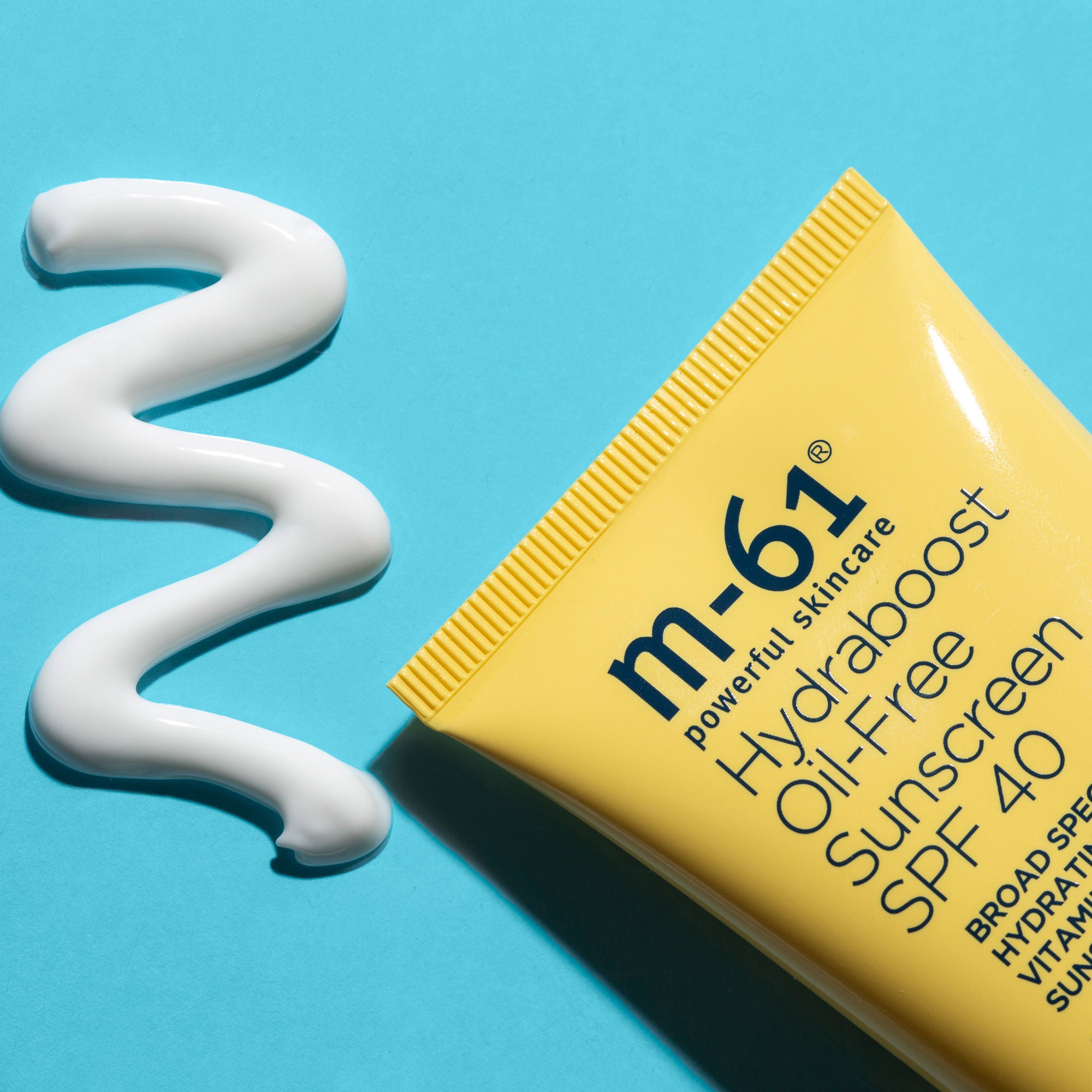 Hydraboost Oil Free Sunscreen SPF 40 - Lightweight Moisturizing Face Sunscreen for Daily Use, Non-Greasy & Non-Comedogenic - Perfect for Sensitive Skin & Outdoor Activities