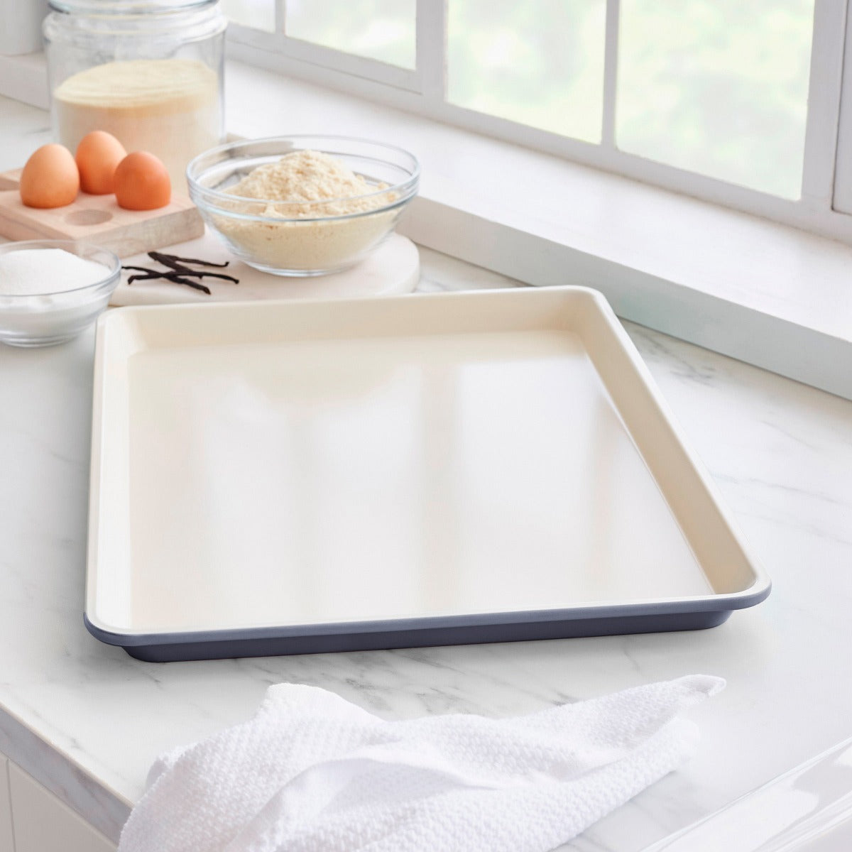 GreenLife Ceramic Nonstick 18 x 13 Cookie Sheet - Eco-Friendly Baking Pan for Cookies, Pizzas & Roasting | Non-Toxic, PFOA-Free, Dishwasher Safe | Perfect for Home Baking, Parties & Holiday Cooking