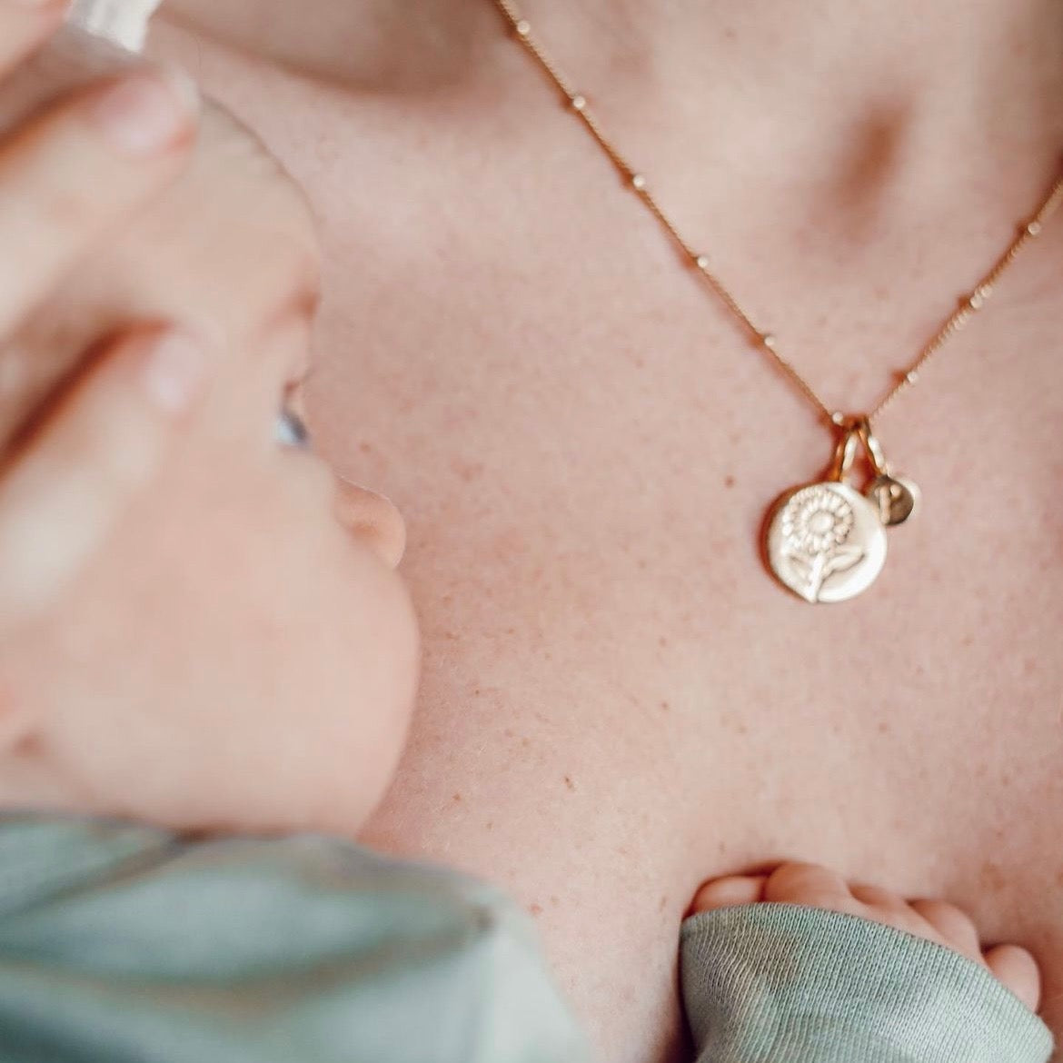 Personalized Poppy Necklace with Initial Charm - August Birth Flower Jewelry for Women - Perfect Gift for Birthday, Anniversary & Mother's Day