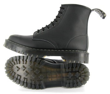 Vegetarian Shoes Boulder Boot - Black Vegan Leather Hiking Boots for Men & Women | Outdoor Adventure, Casual Wear & Eco-Friendly Fashion