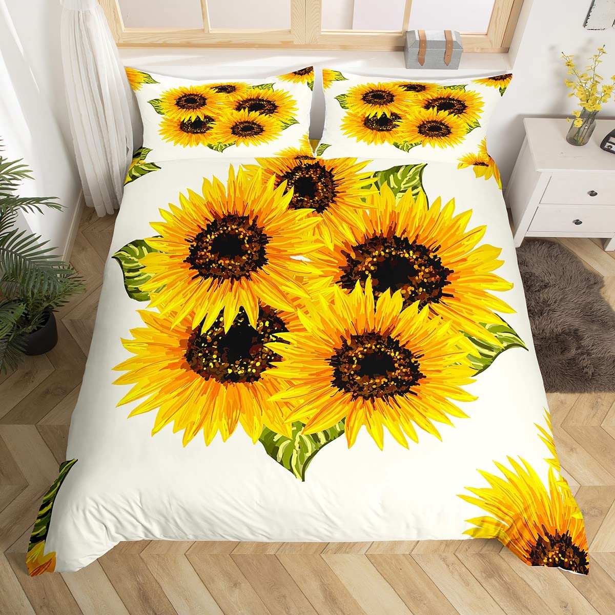Homewish 3-Piece Sunflower Bedding Set Queen Size - Yellow Floral Printed Duvet Cover with 2 Pillowcases (Comforter Not Included) | Botanical Bedroom Decor for Farmhouse & Spring Home Decor