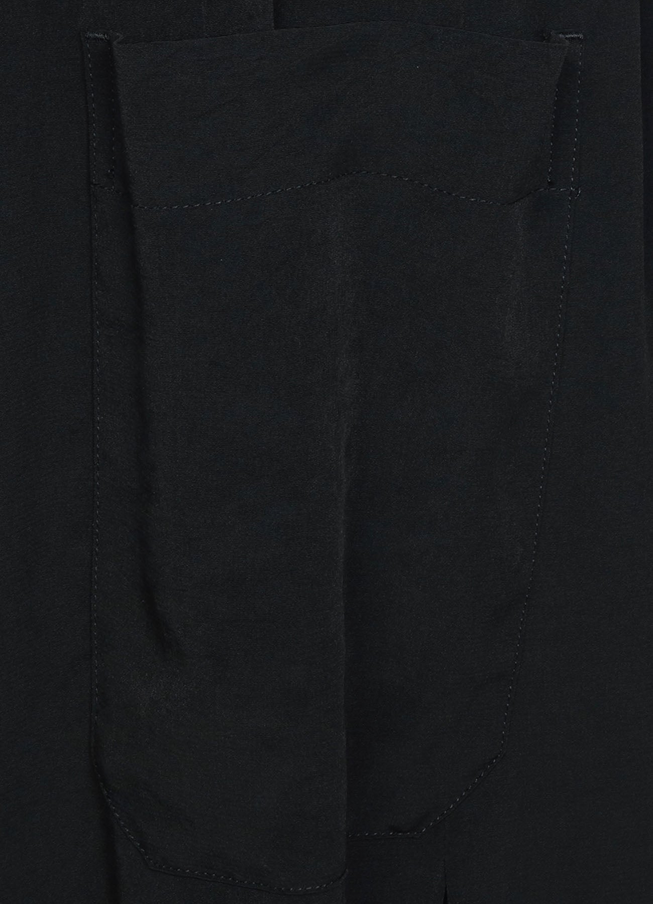 Stylish Crepe de Chine Cropped Wide Pants with Gusseted Flap Pockets - Comfortable & Trendy Women's Trousers for Work, Travel & Casual Outfits