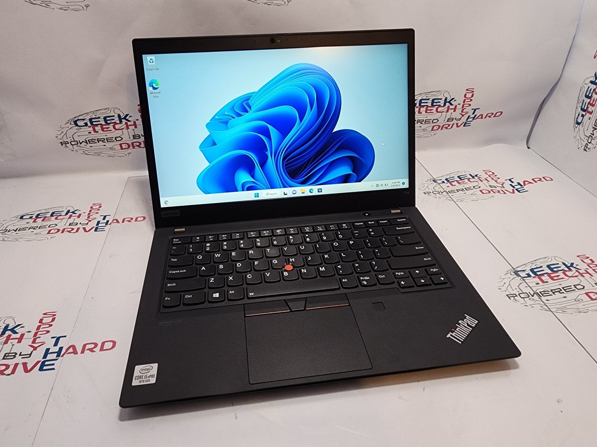 Lenovo ThinkPad T14 Gen 1 14