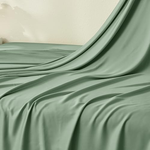 06 Green