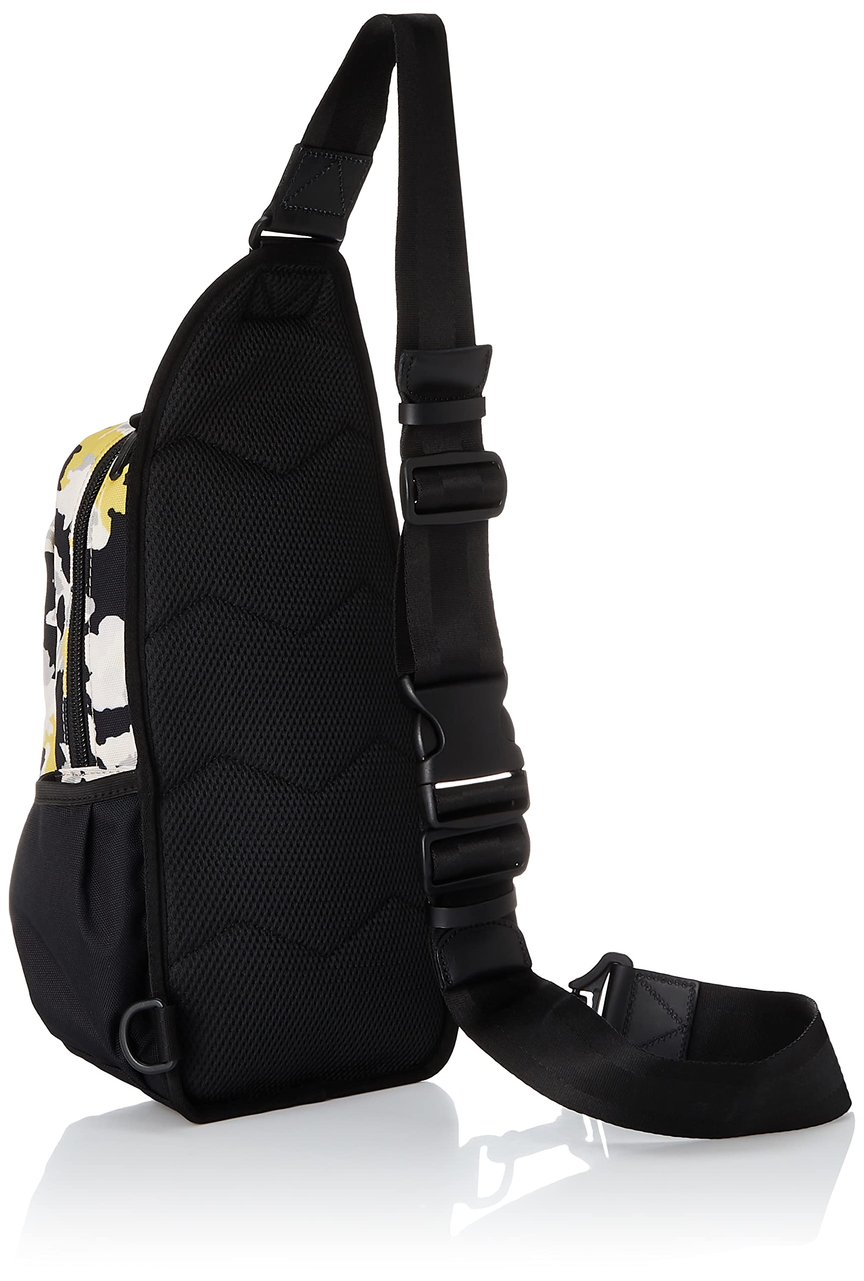 MAKAVELIC Durable Gym Duffel Bag - Waterproof Sports Equipment Bag for Men & Women - Perfect for Workout, Travel, and Outdoor Activities
