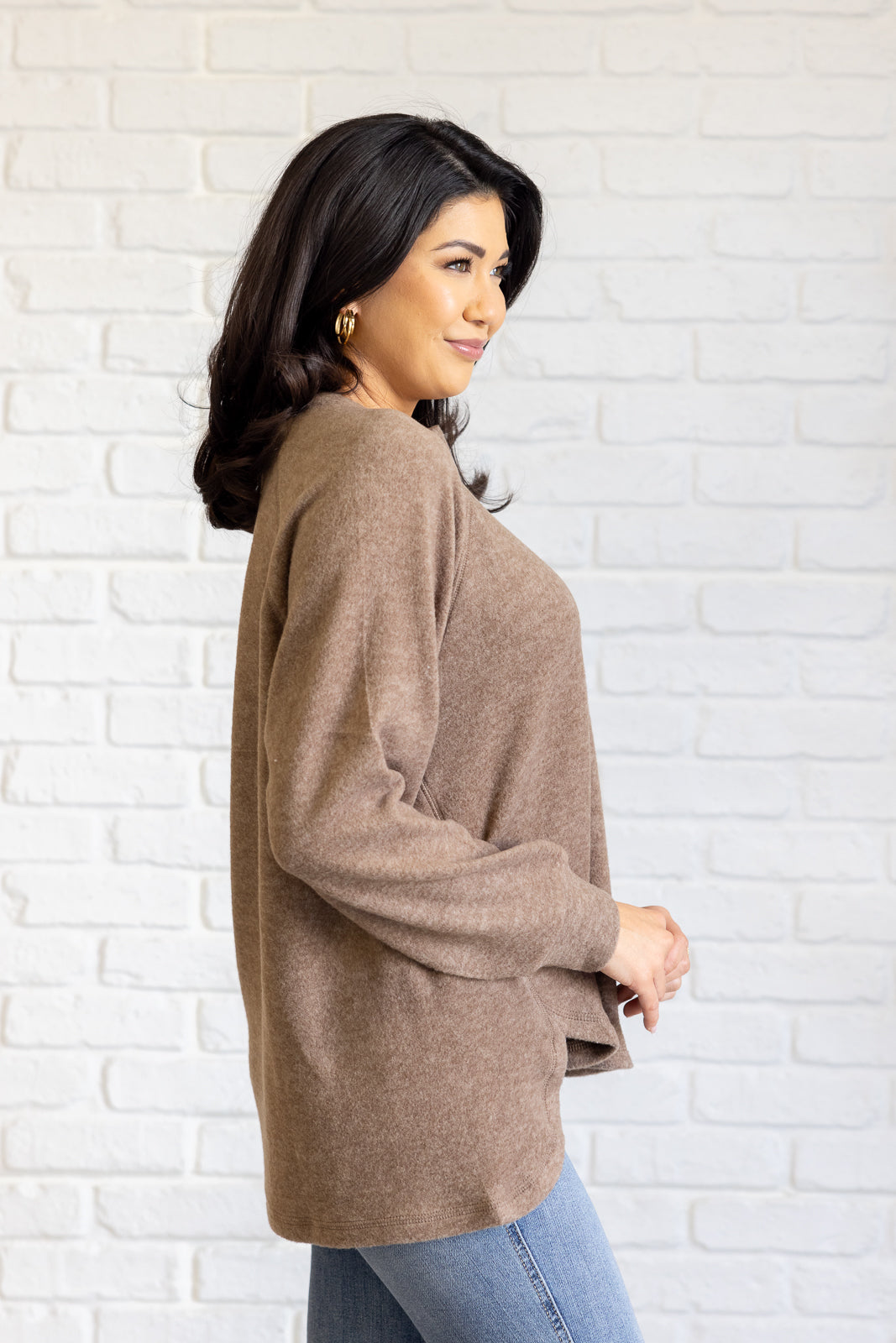 Keeping it Real Brushed Melange Hacci Long Sleeve Tee in Mocha | Soft Comfortable Women's Casual Shirt | Perfect for Layering, Fall Outfits & Everyday Wear