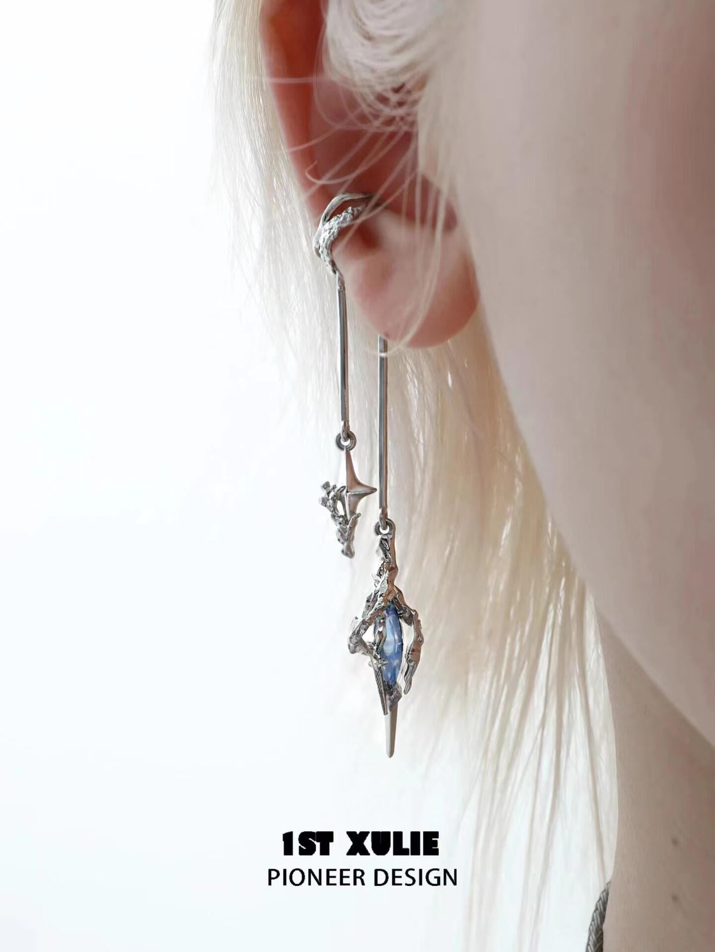blue ear clips