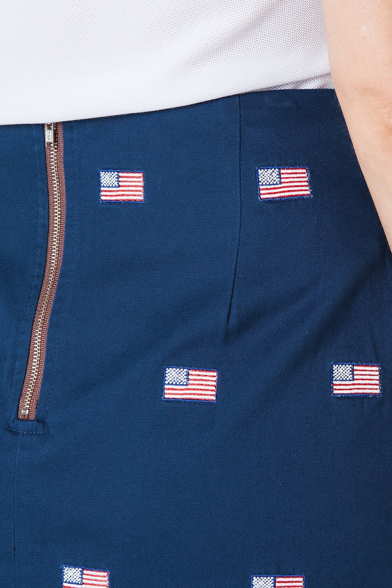 Women's Nantucket Navy Skirt with American Flag Print - Size 19 - Perfect for 4th of July, Beach Vacations & Patriotic Events