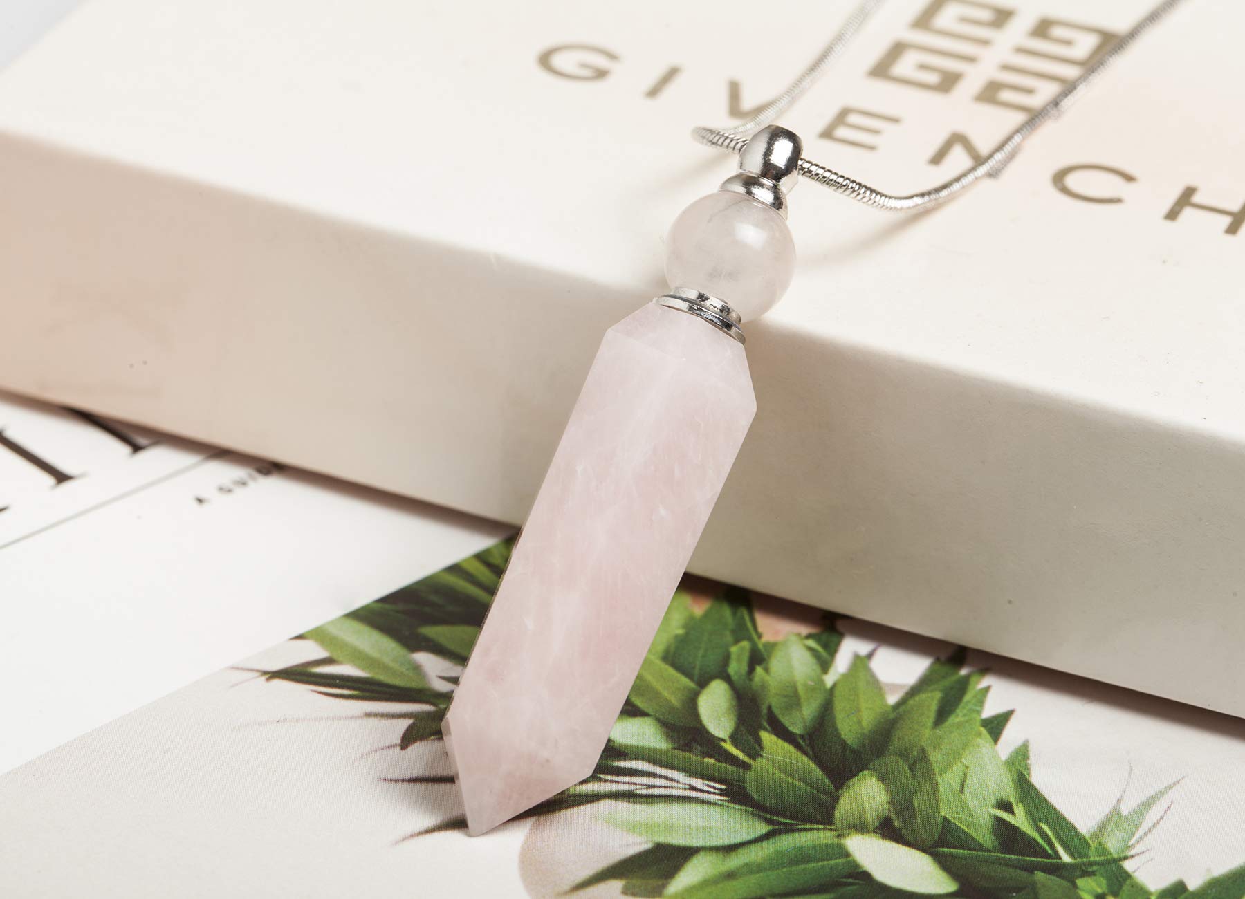 AMOYSTONE 1P Rose Quartz Crystal Perfume Necklace - Long Chain Healing Stone Hexagonal Aroma Diffuser for Essential Oils, Natural Crystal Bottle Pendant Jewelry Gift for Women (Perfect for Meditation, Yoga & Aromatherapy)