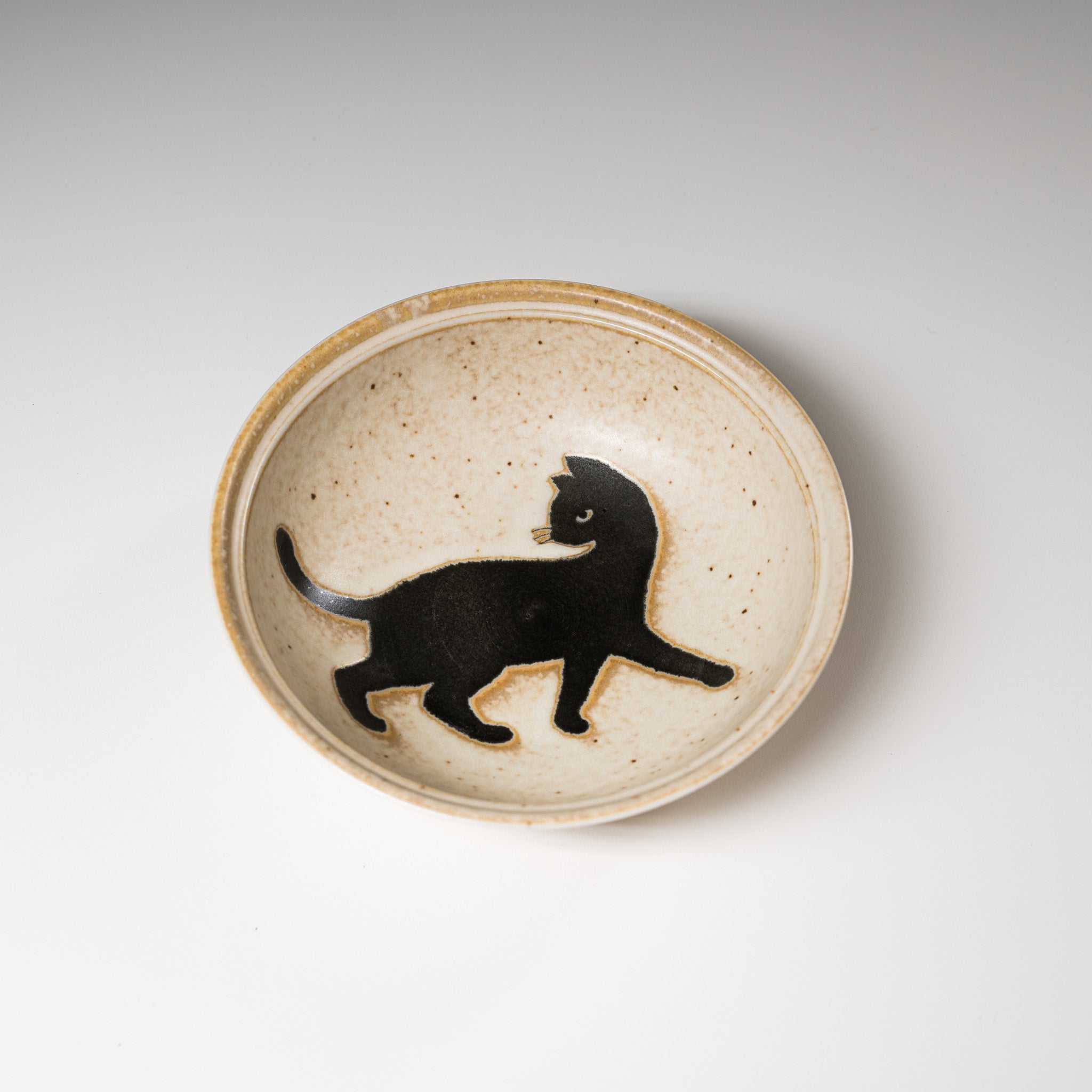 Black Cat Shallow Bowl - 13cm Ceramic Pet Dish - Cute Cat Plate for Dry & Wet Food - Perfect for Kitty Mealtime & Home Decor