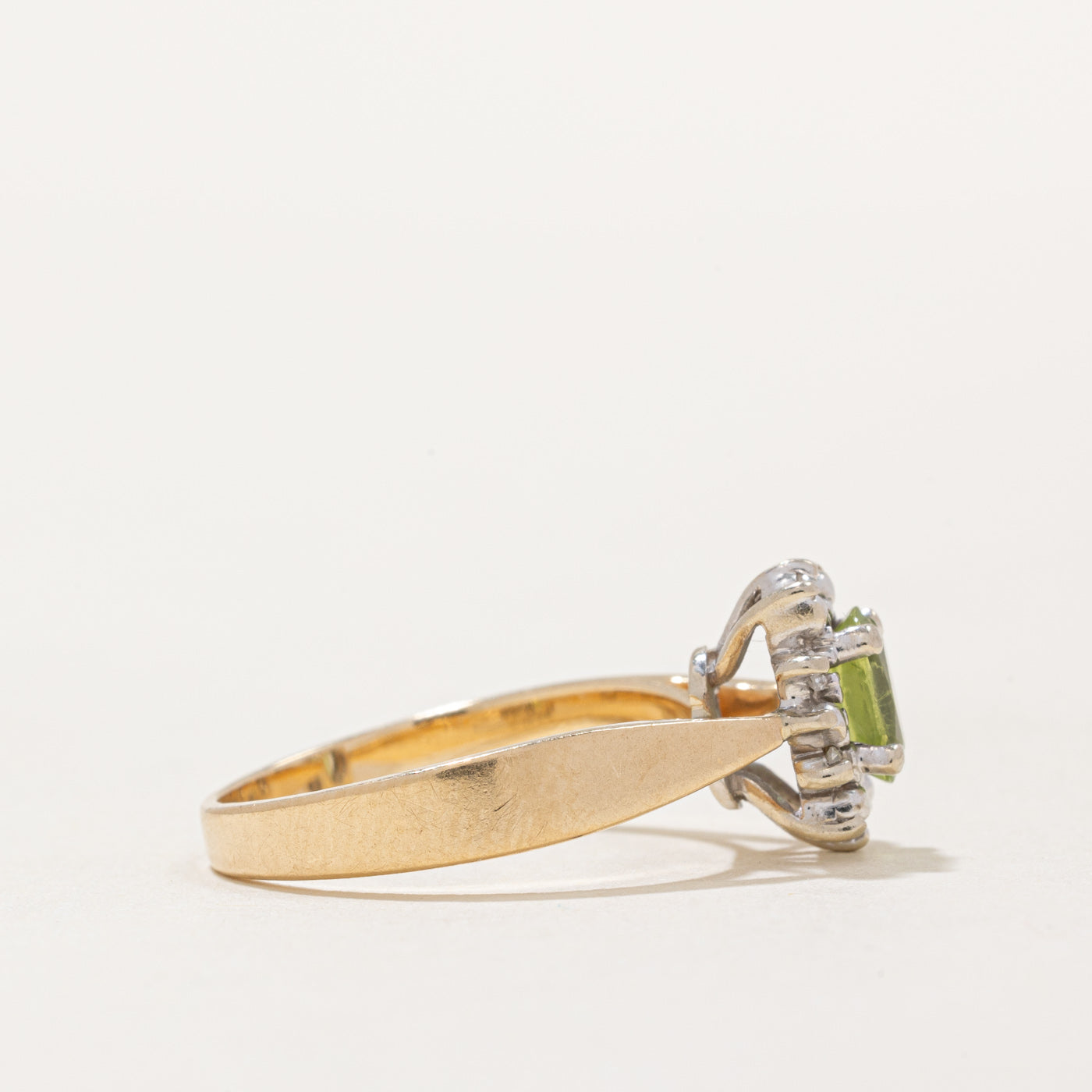 Peridot & Diamond Halo Ring - 0.40ct Genuine Peridot with 0.06ctw Diamond Accents - Size 6.25 - Elegant Birthstone Jewelry for August, Perfect for Engagement, Anniversary & Special Occasion Gifts