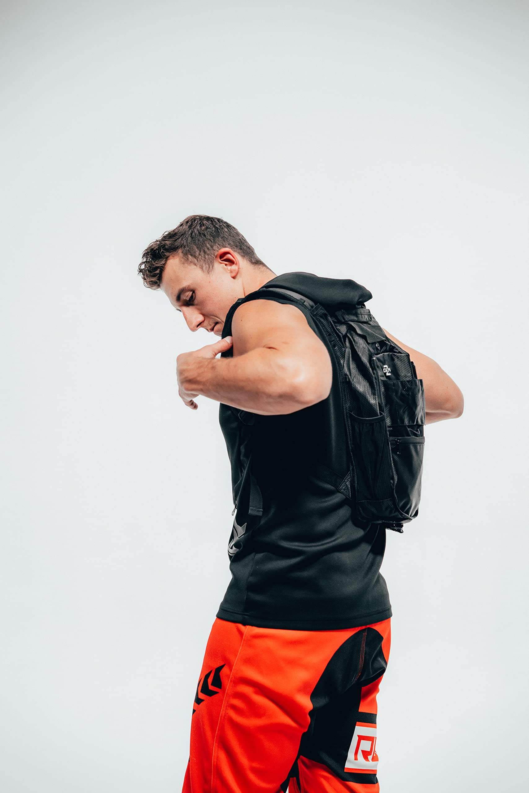 RaveRunner® Anti-Theft Hydration Backpack - Waterproof Festival Hydration Pack with Insulated Water Bladder for Raves, Concerts & Outdoor Adventures | Perfect for EDM Festivals, Hiking & Travel
