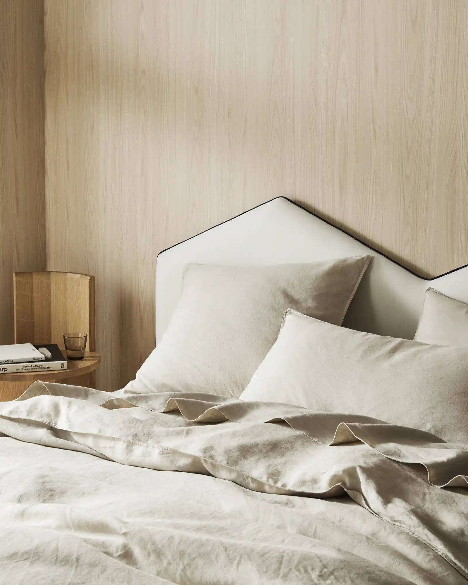 Premium New Zealand Wool Duvet Insert - Single Size | Hypoallergenic & Temperature Regulating | Perfect for All-Season Comfort in Bedroom & Guest Room