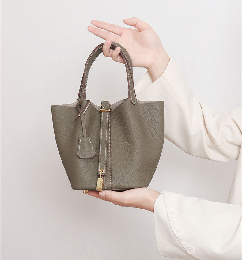 Stylish Genuine Leather Bucket Bag for Women - Trendy Crossbody Shoulder Handbag - Perfect for Work, Travel & Everyday Use
