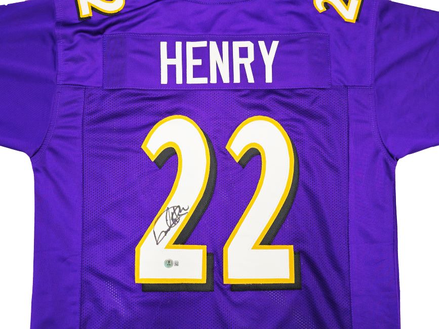 Derrick Henry Baltimore Ravens Signed Purple Football Jersey - BAS ITP Certified - Perfect for Collectors, Fans & Memorabilia Displays