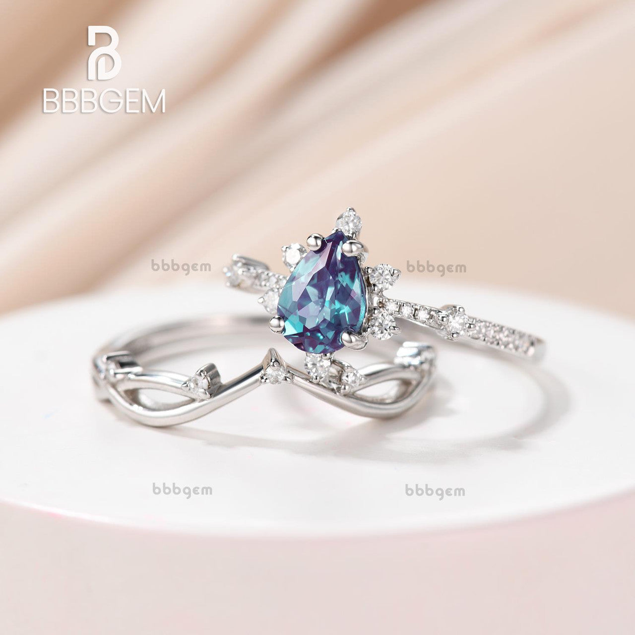 Vintage Art Deco Alexandrite Pear Lab Ring Set for Women - Nature Inspired Branch Vine Leaf Design, Perfect for Engagement, Promise, Wedding & Anniversary Gifts