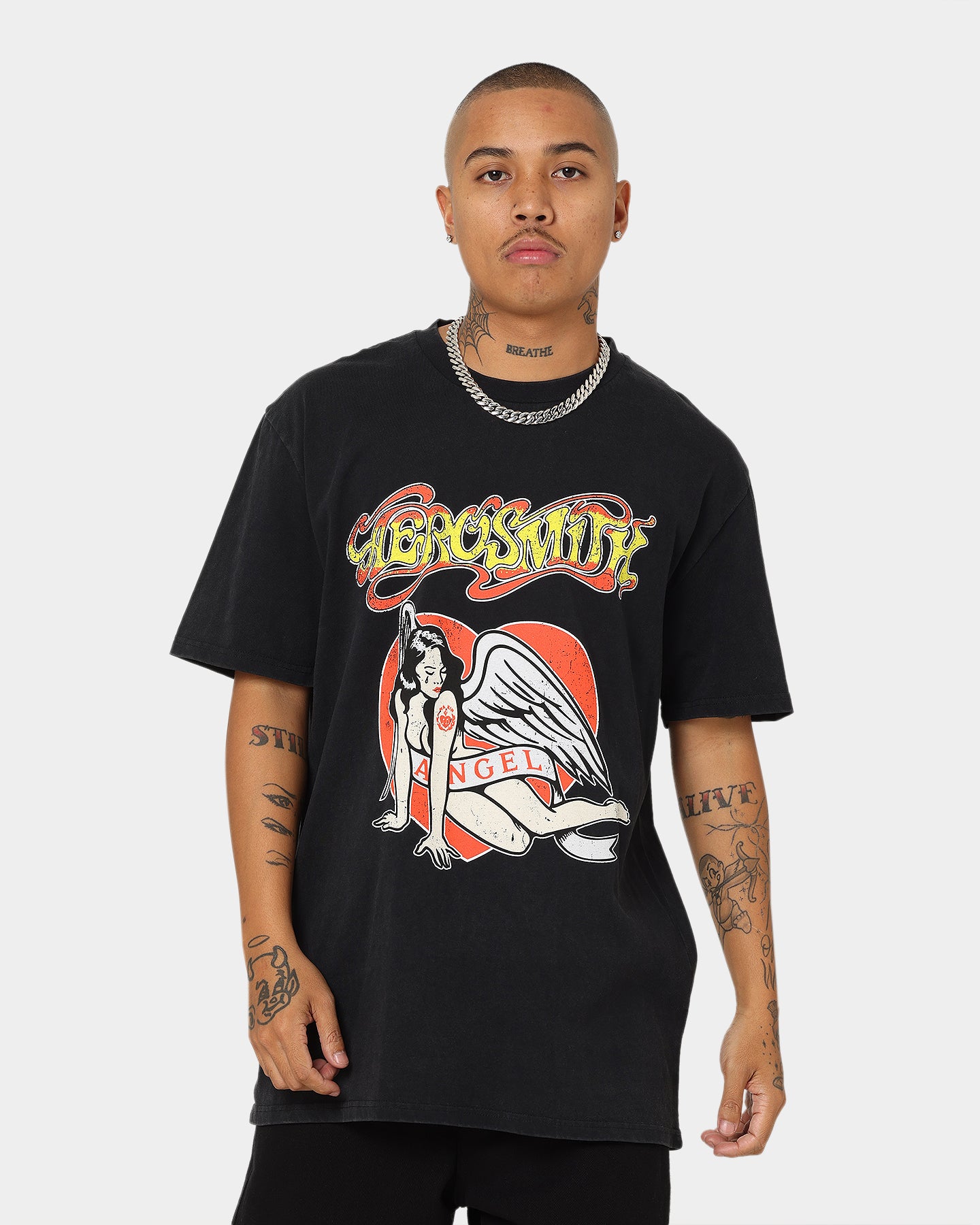Vintage Aerosmith Angel Heart Washed Black T-Shirt | Classic Rock Band Tee for Concerts & Casual Wear
