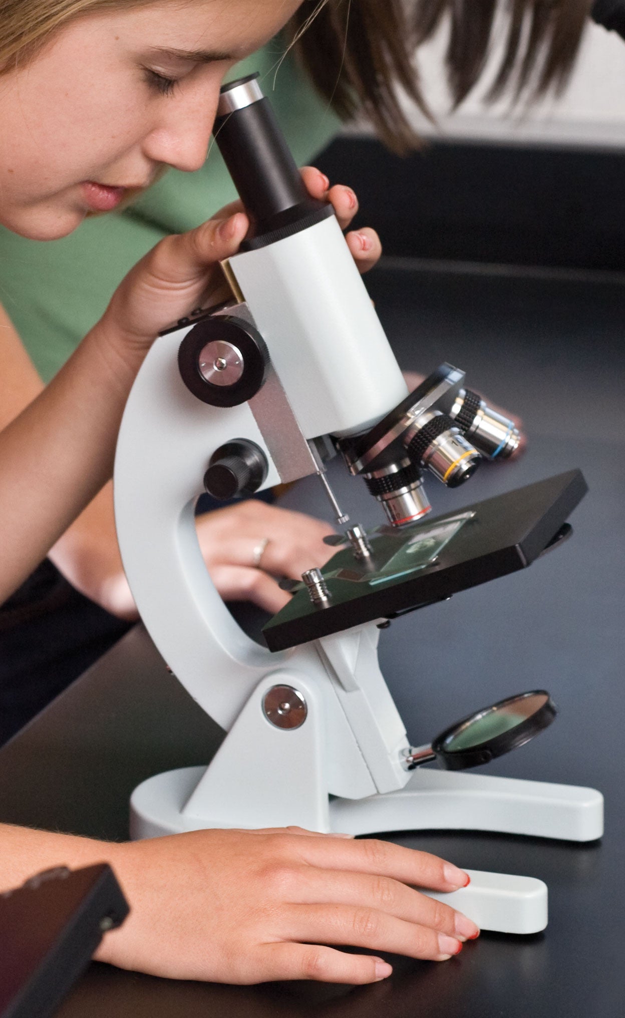 Professional Biological Microscope for Lab Use - High Precision Scientific Instrument for Research, Education & Medical Applications | Ideal for Classroom, Laboratory & Clinical Settings