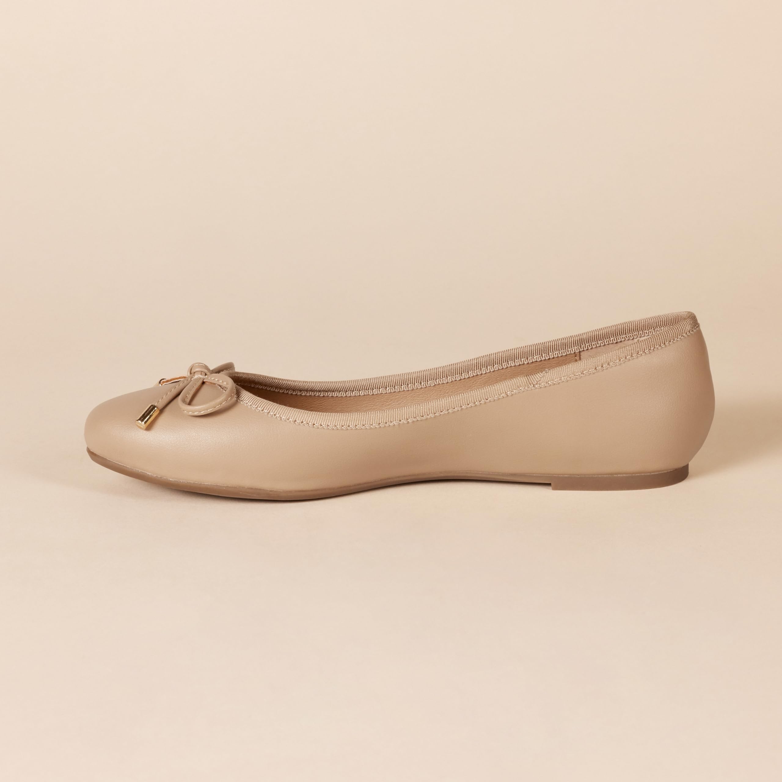 Amazon Essentials Women's Billie Ballet Flats - Comfortable Slip-On Shoes for Work, Travel & Casual Wear | Lightweight & Flexible for All-Day Comfort