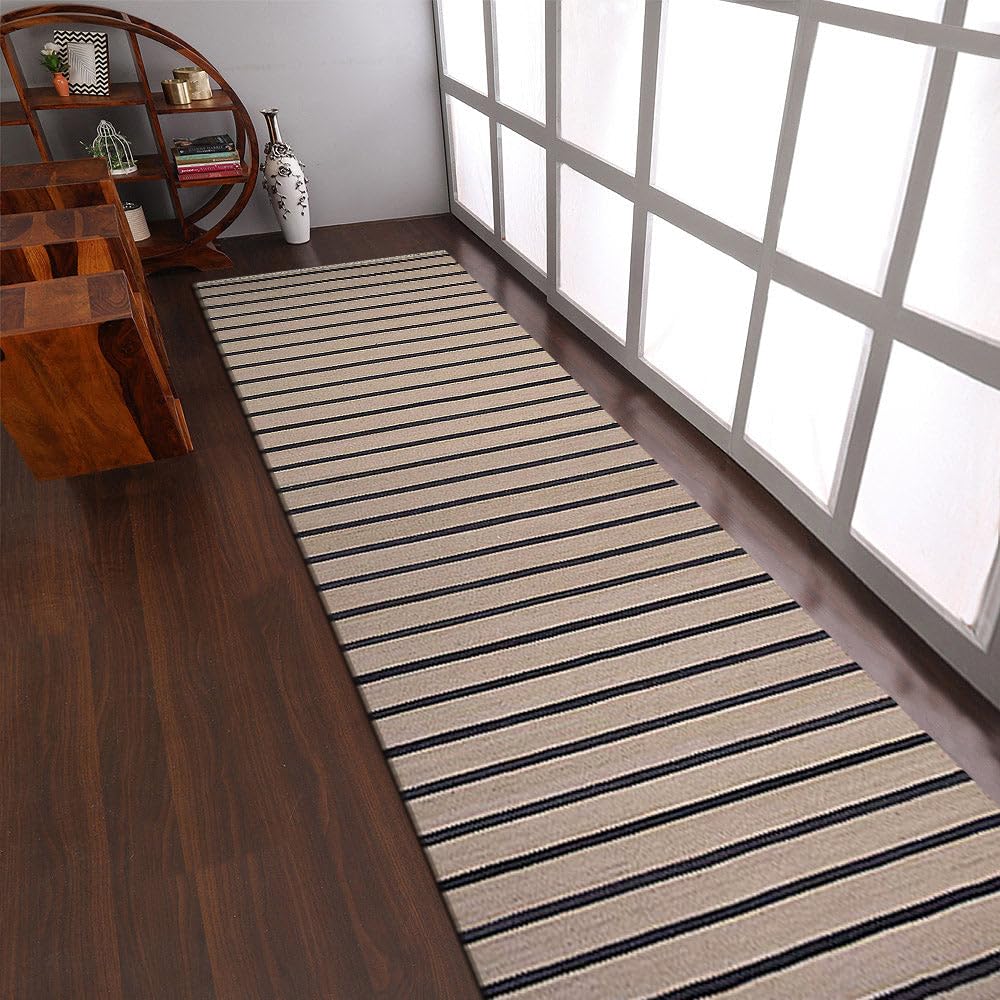 Handmade Flat Weave Kilim Wool Area Rug - 2'6