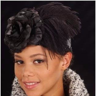 BW9286 Elegant Straw Church Hat with Feather & Flower Accents - Perfect for Sunday Services, Weddings & Summer Events
