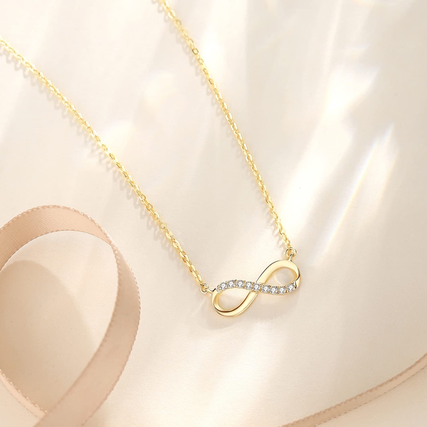 14K Solid Gold Infinity Diamond Pendant Necklace - 0.072cttw I-J SI2, 16