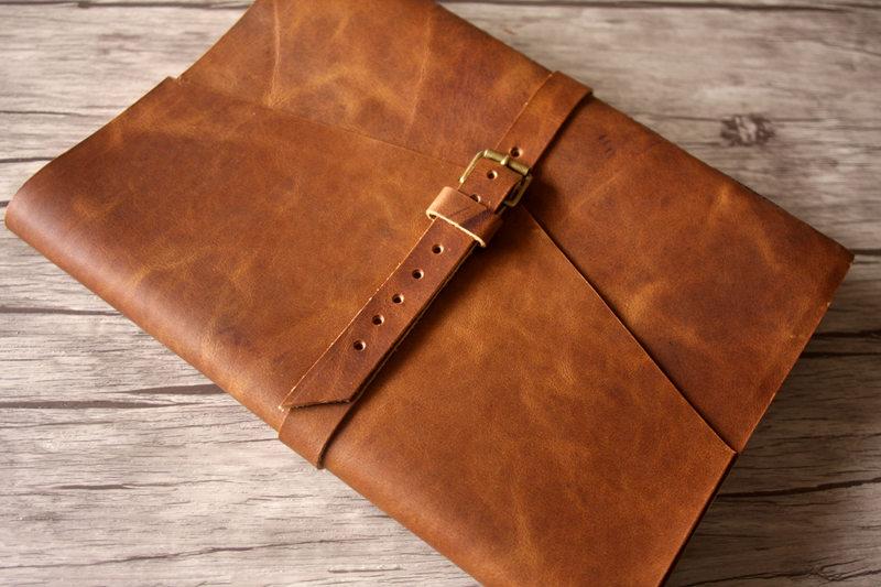 Handmade Rustic Leather Photo Album for 4x6 Pictures - Personalized Custom Wedding Guest Book, Travel Scrapbook, and Family Memory Album - Perfect for Weddings, Anniversaries, and Gift Giving
