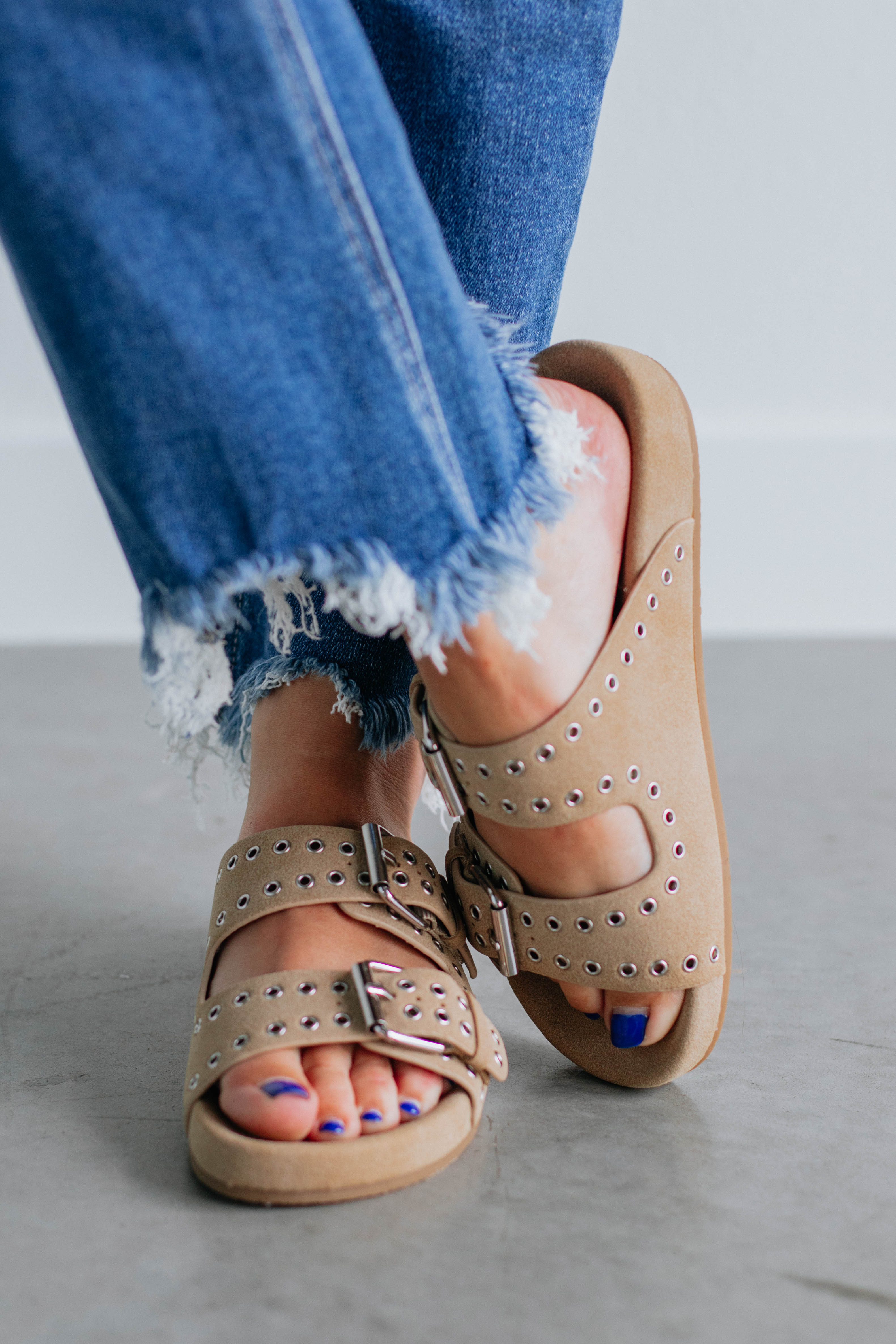 Strut Like You Mean It Sandals - Comfortable & Stylish Women's Summer Sandals for Beach, Walking & Casual Outfits