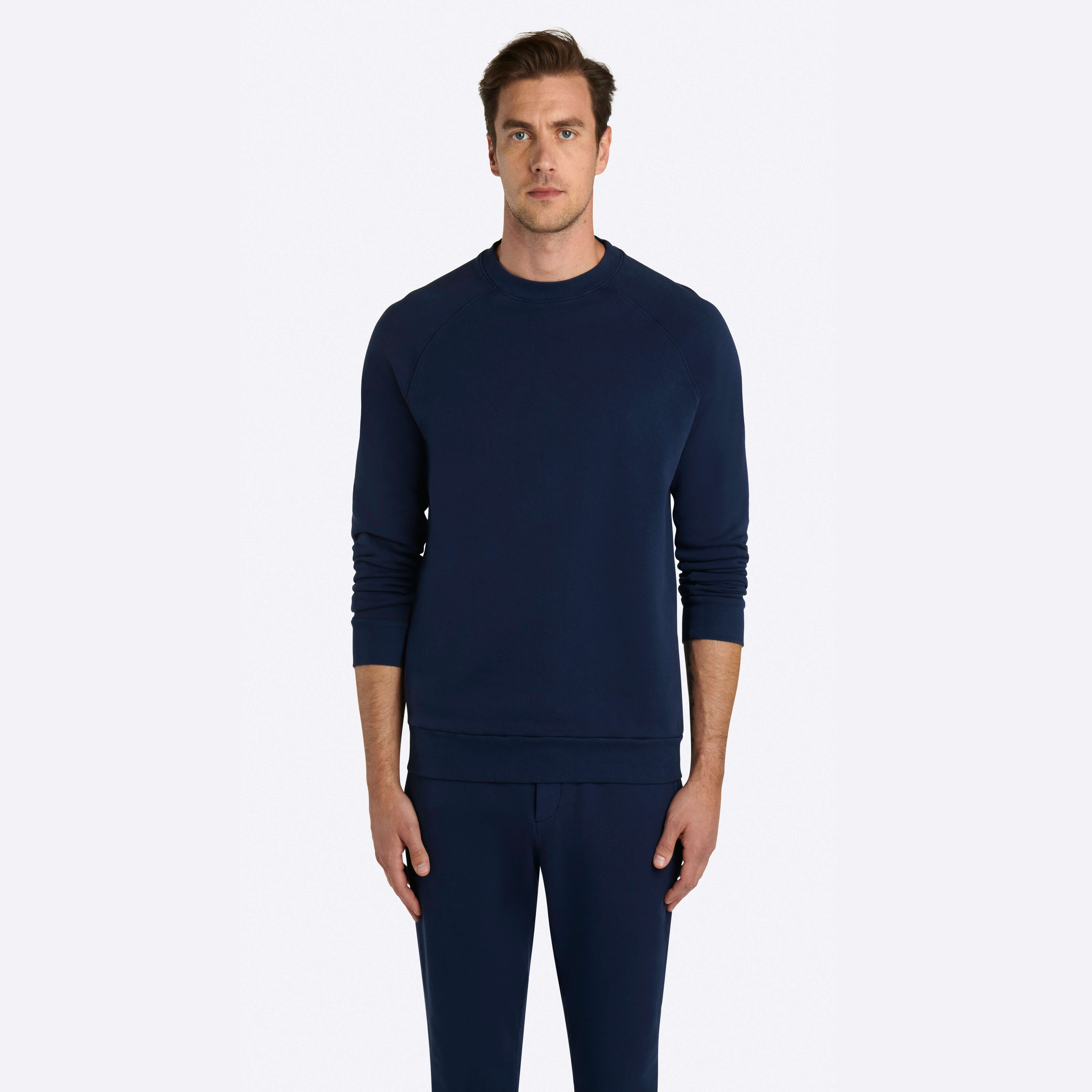 COMFORT Solid Long Sleeve Crew Neck Pullover Sweatshirt for Men & Women | Soft Casual Warm Fall Winter Top | Perfect for Lounge, Workout, and Outdoor Activities