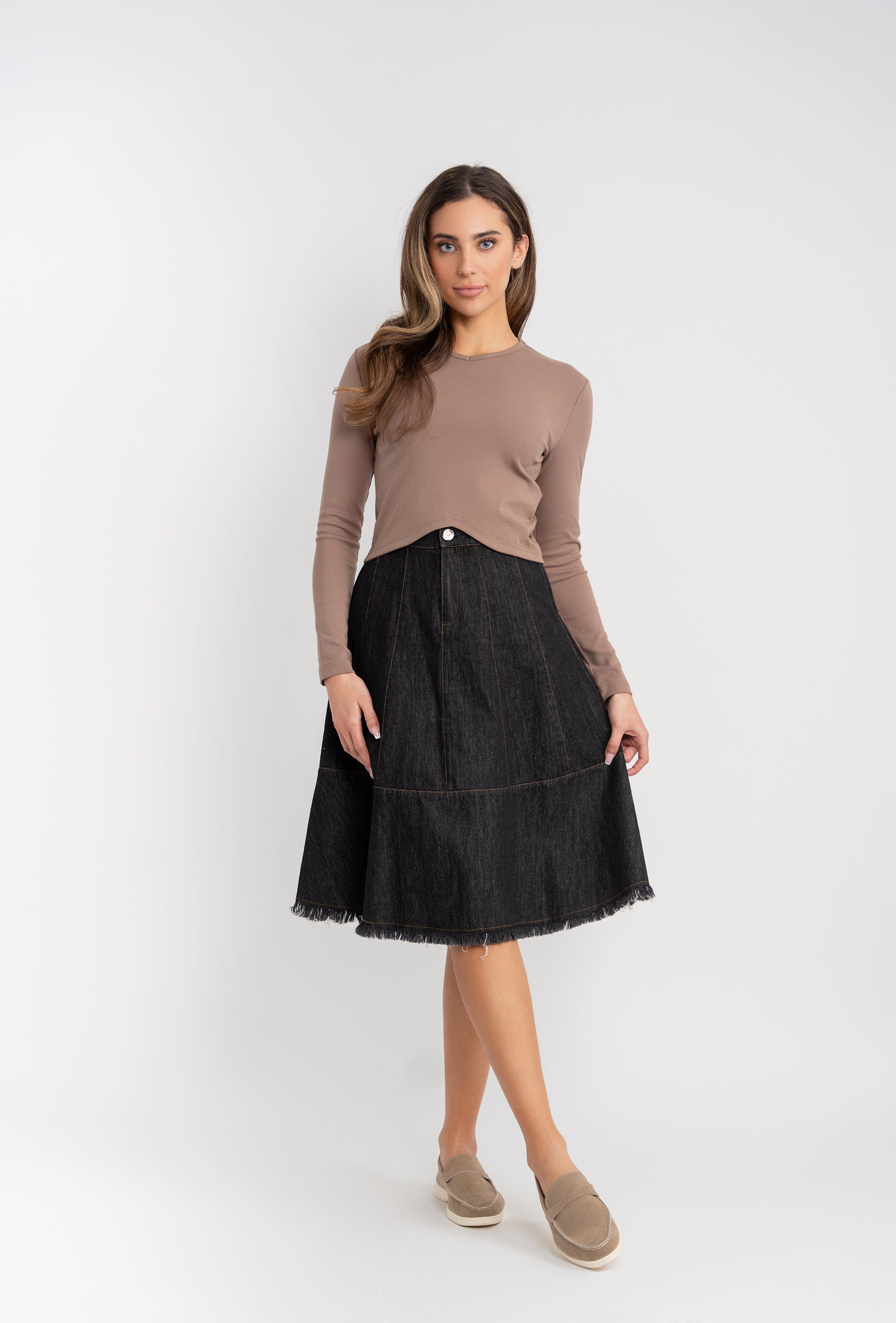 Stylish High Waist Denim Skirt for Women - A-Line Button Front Skirt with Pockets - Perfect for Casual Outfits, Office Wear & Date Nights