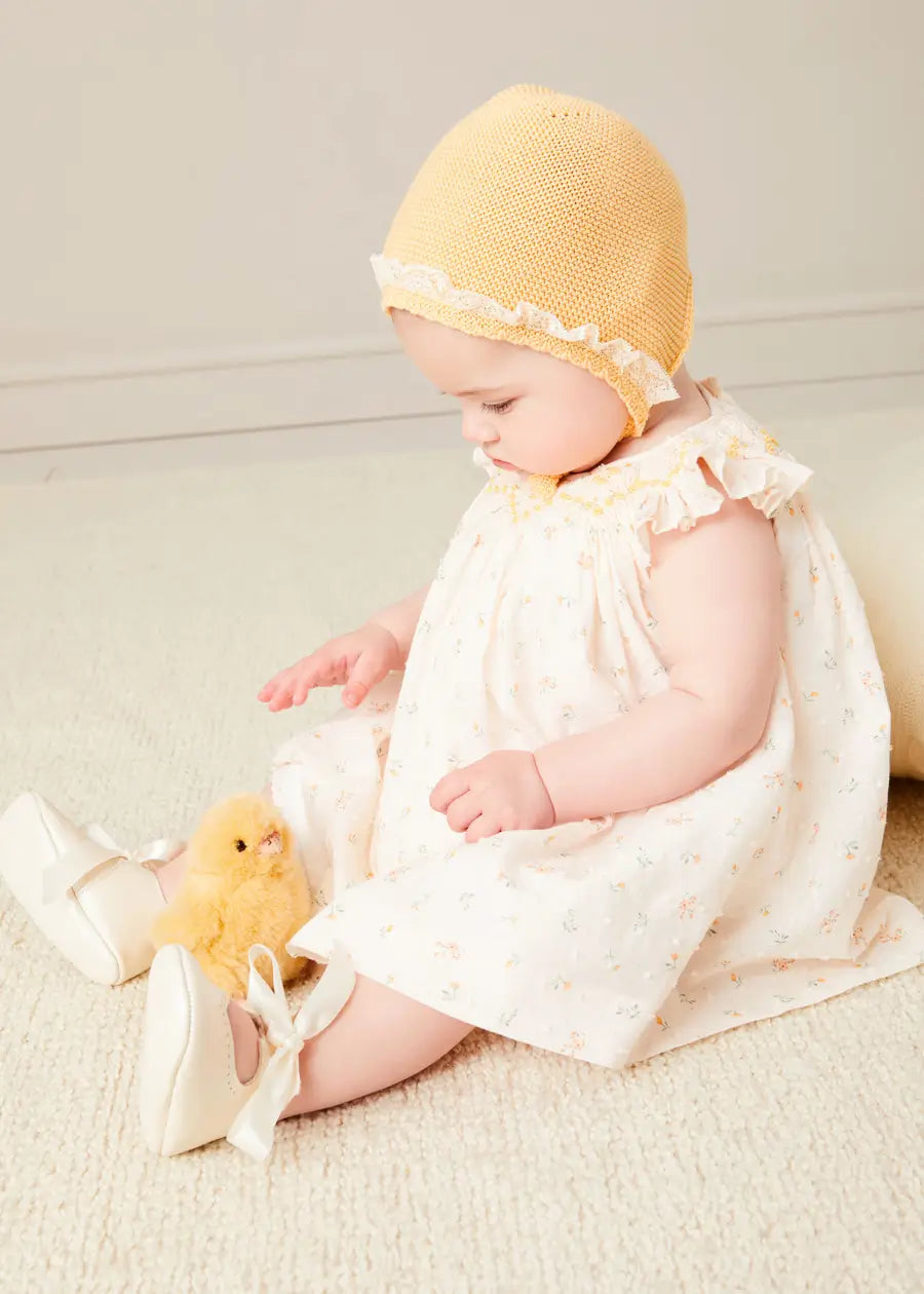 Tangerine Lace Detail Knitted Bonnet for Baby (1-12 Months) - Soft & Stylish Winter Hat for Newborns & Infants | Perfect for Outdoor Photos, Winter Walks & Special Occasions