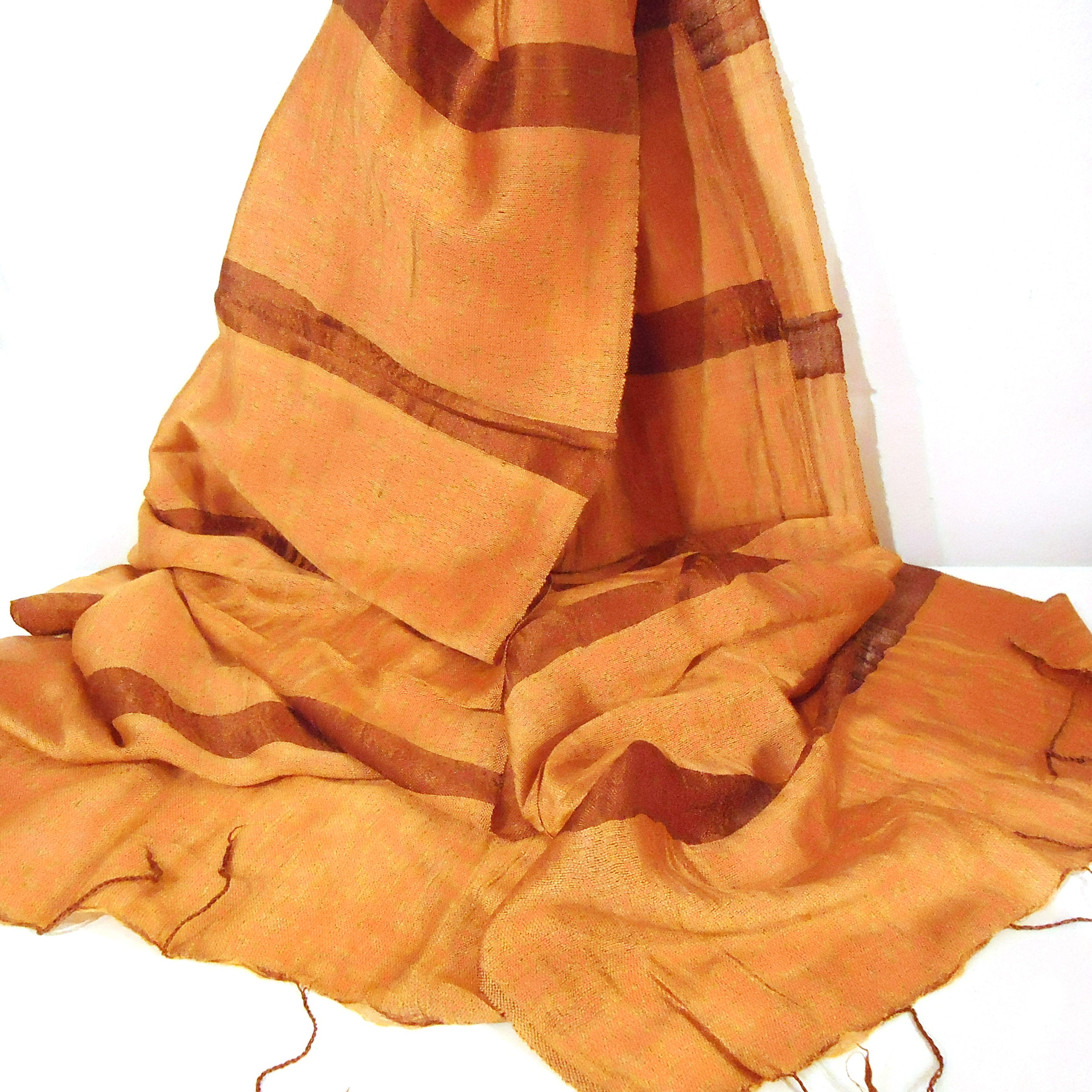 Stylish Bronze Striped Scarf for Women - Fashionable Winter Accessory for Outfits & Cold Weather