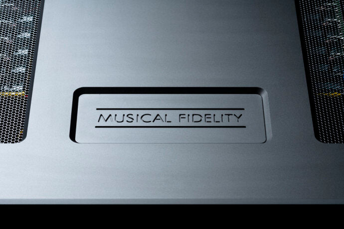 Musical Fidelity Nu Vista 800.2 Integrated Stereo Amplifier - High-End Audio System for Home Theater & Music Listening