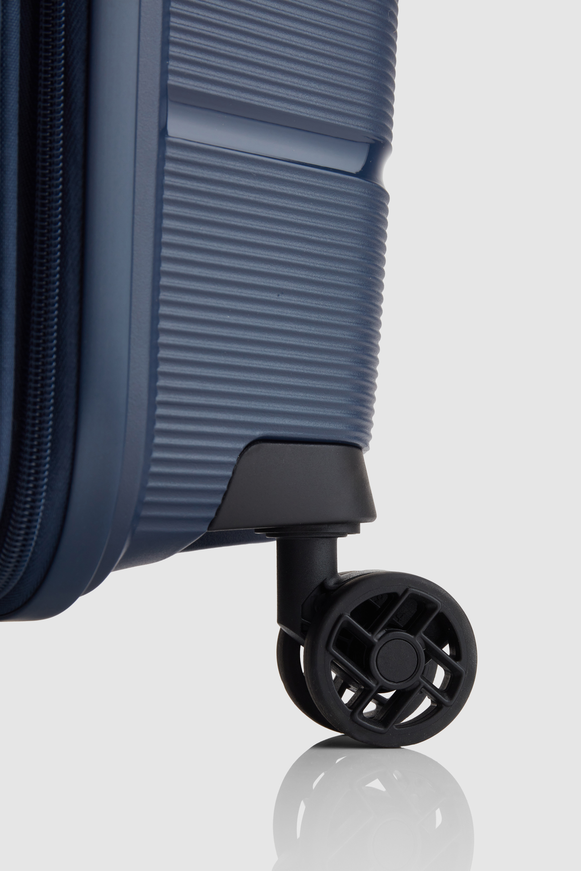 Linex 66cm (26 Inch) Large Check-in Suitcase - Lightweight Hardshell Luggage with Spinner Wheels for Travel, Business Trips & Vacations