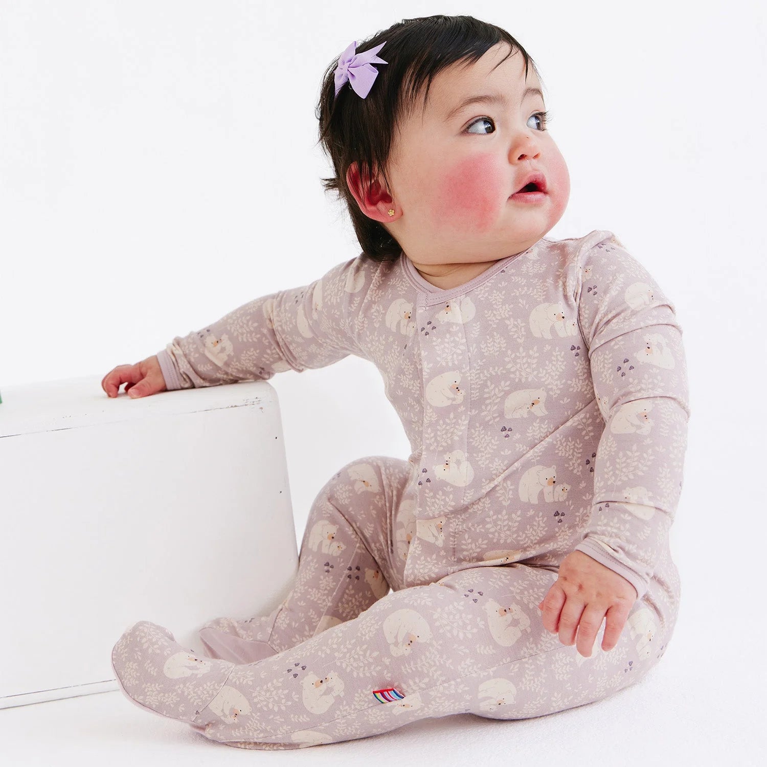 Magnetic Footie Cuddle Cub - Soft & Cozy Baby Socks with Magnetic Closure for Easy Dressing | Perfect for Newborns, Infants & Toddlers | Ideal for Playtime, Naptime & On-the-Go Comfort