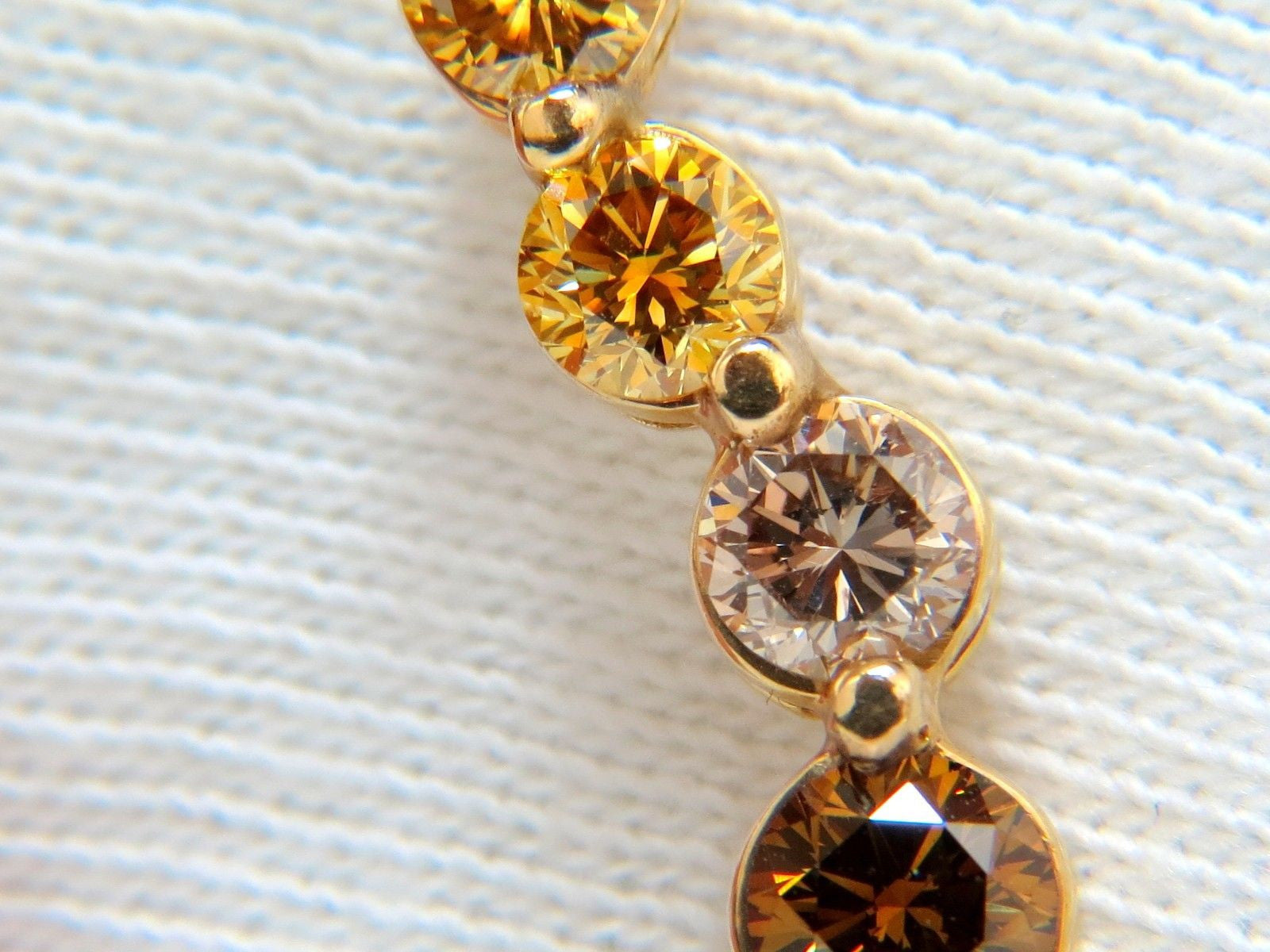 2.06CT Natural Fancy Yellow Orange Brown Light Pink Diamond Pendant Necklace - Elegant Jewelry for Weddings, Anniversaries & Special Occasions