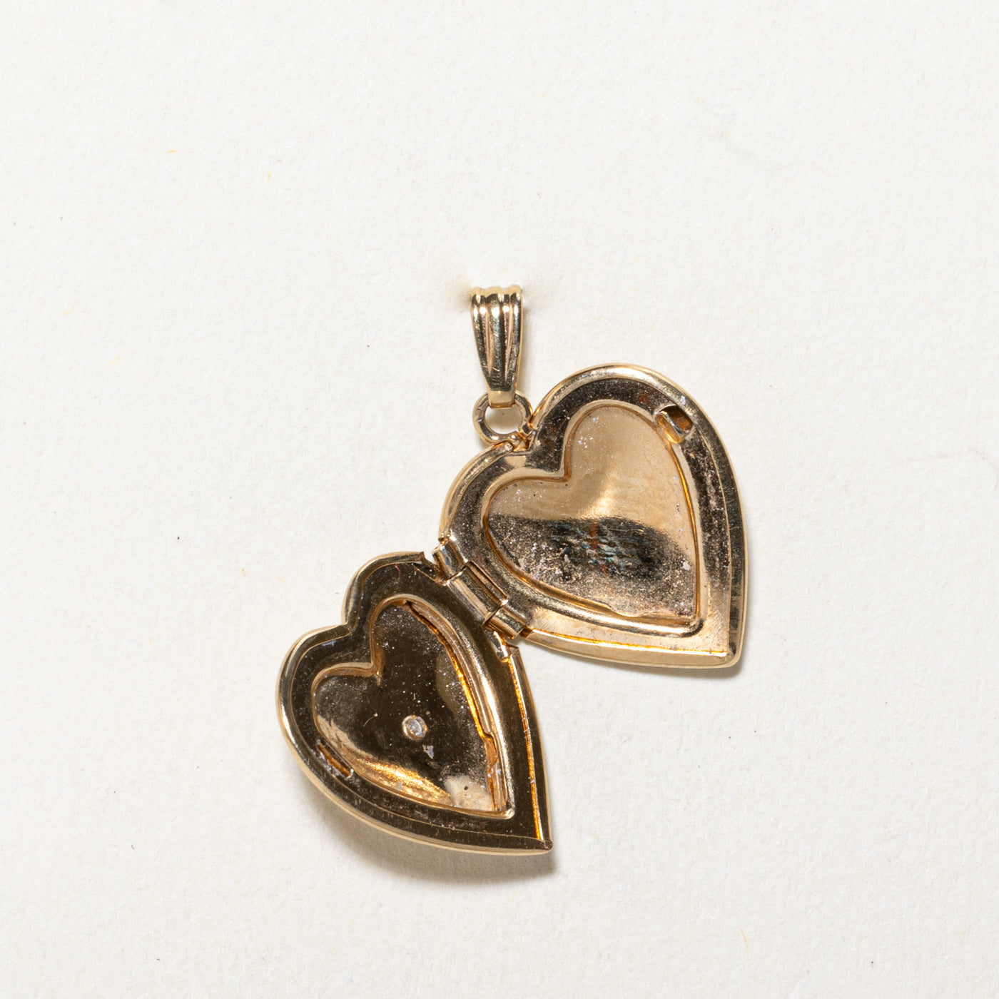 0.01ct Diamond Heart Locket Necklace - Elegant Star Set Pendant for Women | Perfect Gift for Valentine's Day, Anniversary & Special Occasions