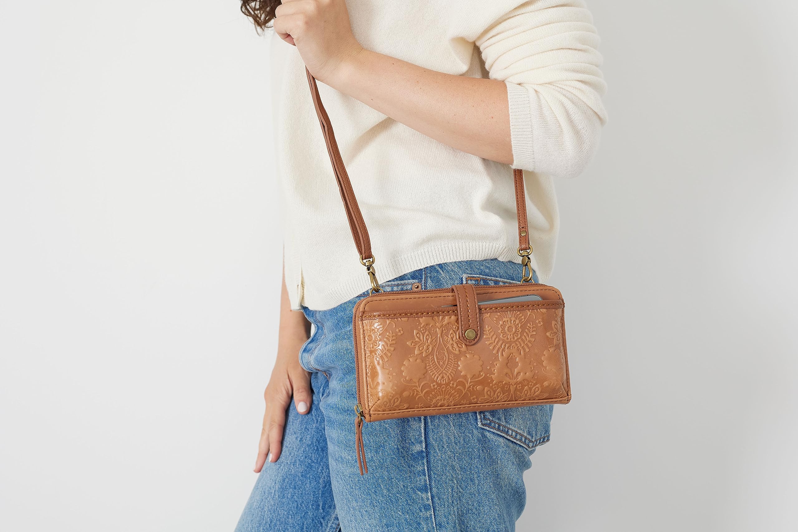 The Sak Iris Large Leather Crossbody Bag for Women - Convertible Wristlet Purse with Phone Pocket - Navy Blue Marine - Perfect for Travel, Shopping & Everyday Use