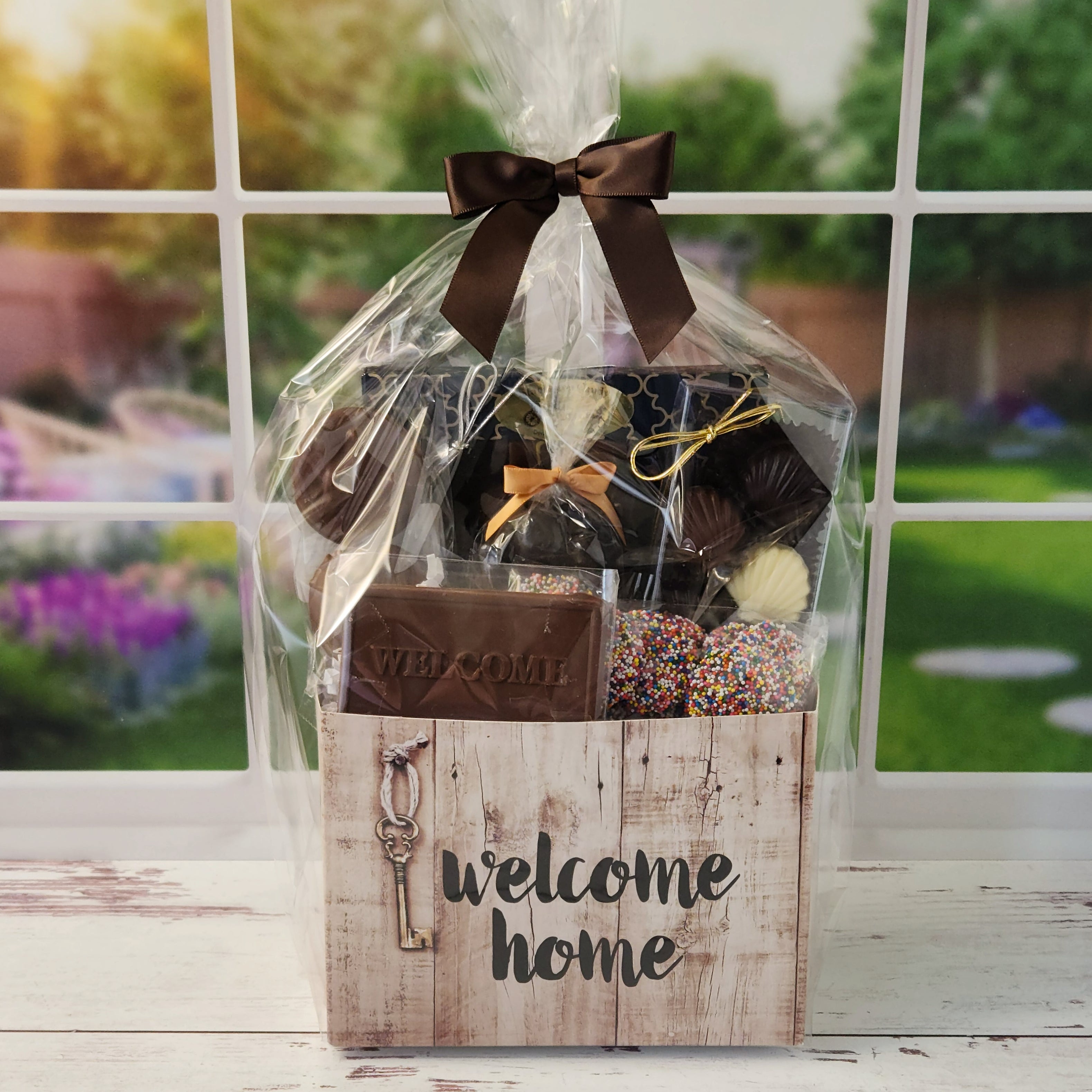 Luxury Welcome Gift Basket Set - Elegant Housewarming, New Baby, Thank You Present - Perfect for Holidays, Birthdays & Corporate Events