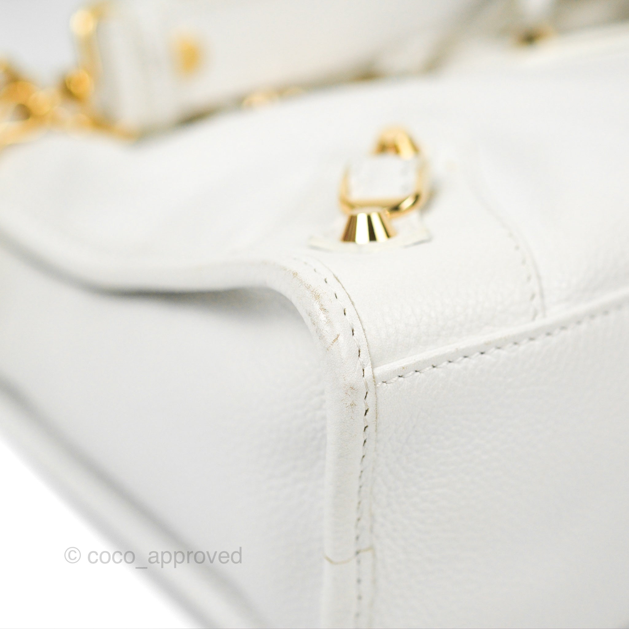 Balenciaga Classic Small City Bag in White Aged Calfskin with Gold Hardware - Perfect for Everyday Luxury & Fashion Outfits