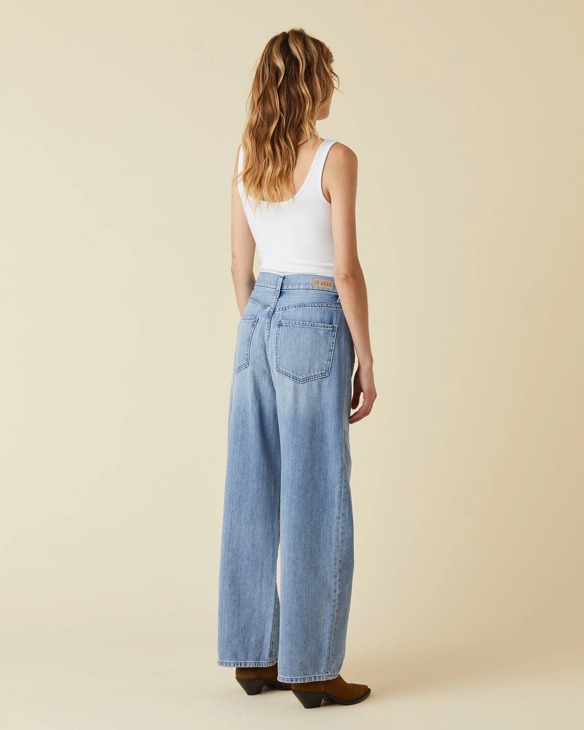 Amber Soft Barrel Jeans - Women's High Waist Stretch Denim Pants | Desert Valley Wash | Perfect for Casual Wear & Everyday Outfits