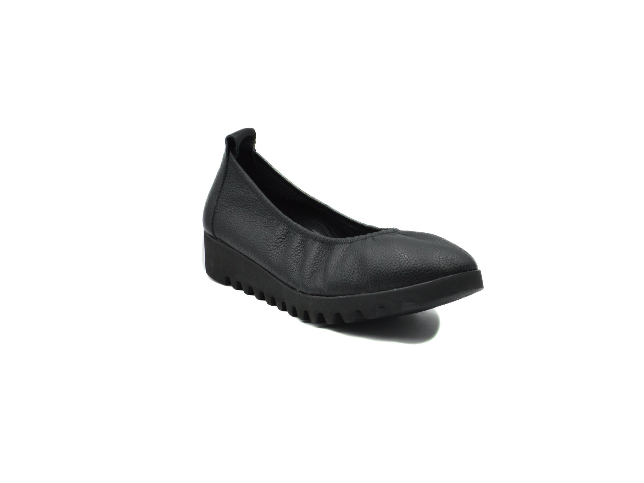 AETREX Brianna Women's Ballet Flats - Comfortable Slip-On Shoes for Casual Wear, Work & Travel