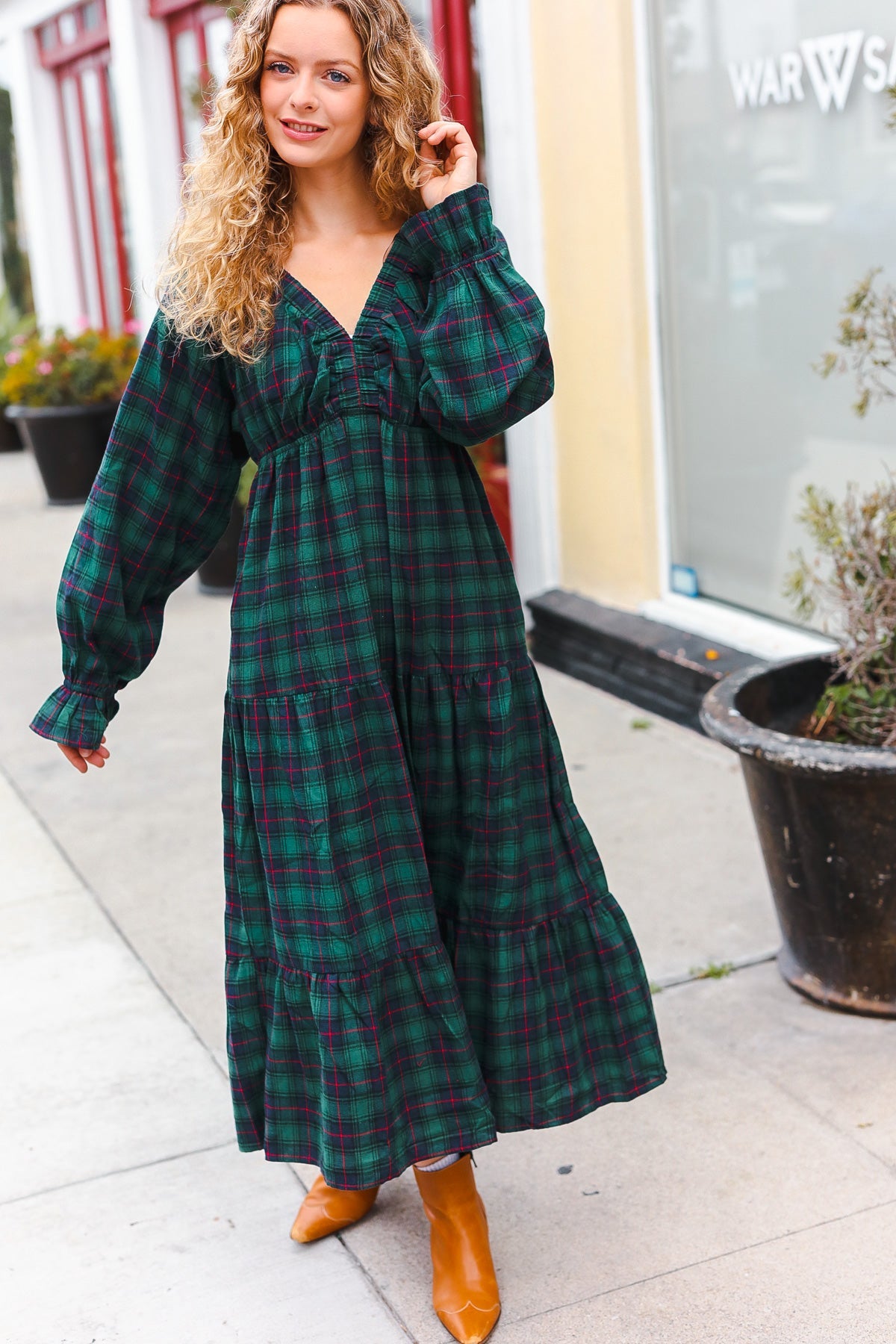 Hunter Green Plaid Elastic V-Neck Tiered Maxi Dress for Women - Flowy Long Summer Dress for Casual Outings, Beach Vacations & Date Nights