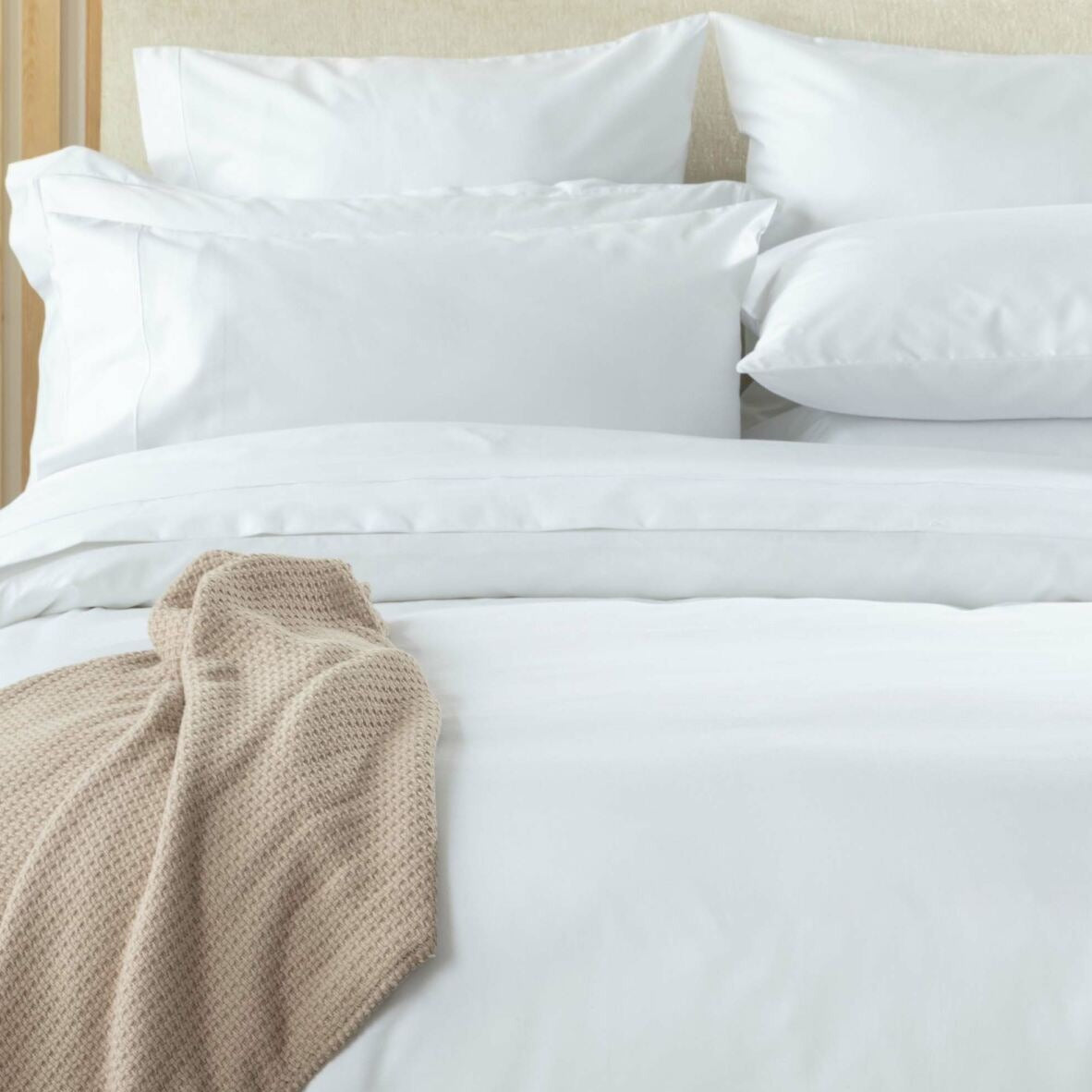 Belledorm 400 Thread Count Egyptian Cotton Duvet Cover Set - Premium White Bedding for Luxury Hotels & Master Bedrooms