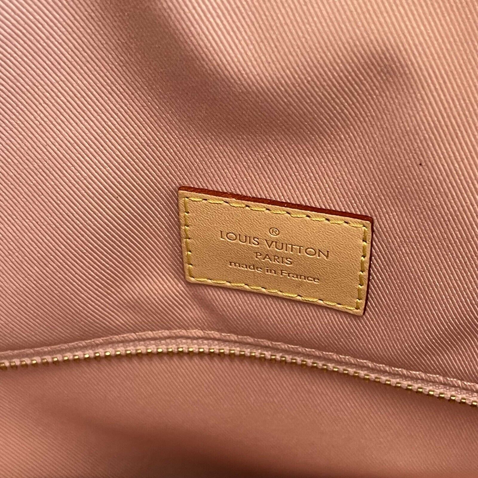 Louis Vuitton Graceful MM Damier Ebene Canvas Handbag for Women - Elegant Designer Tote Bag for Work, Travel & Everyday Use