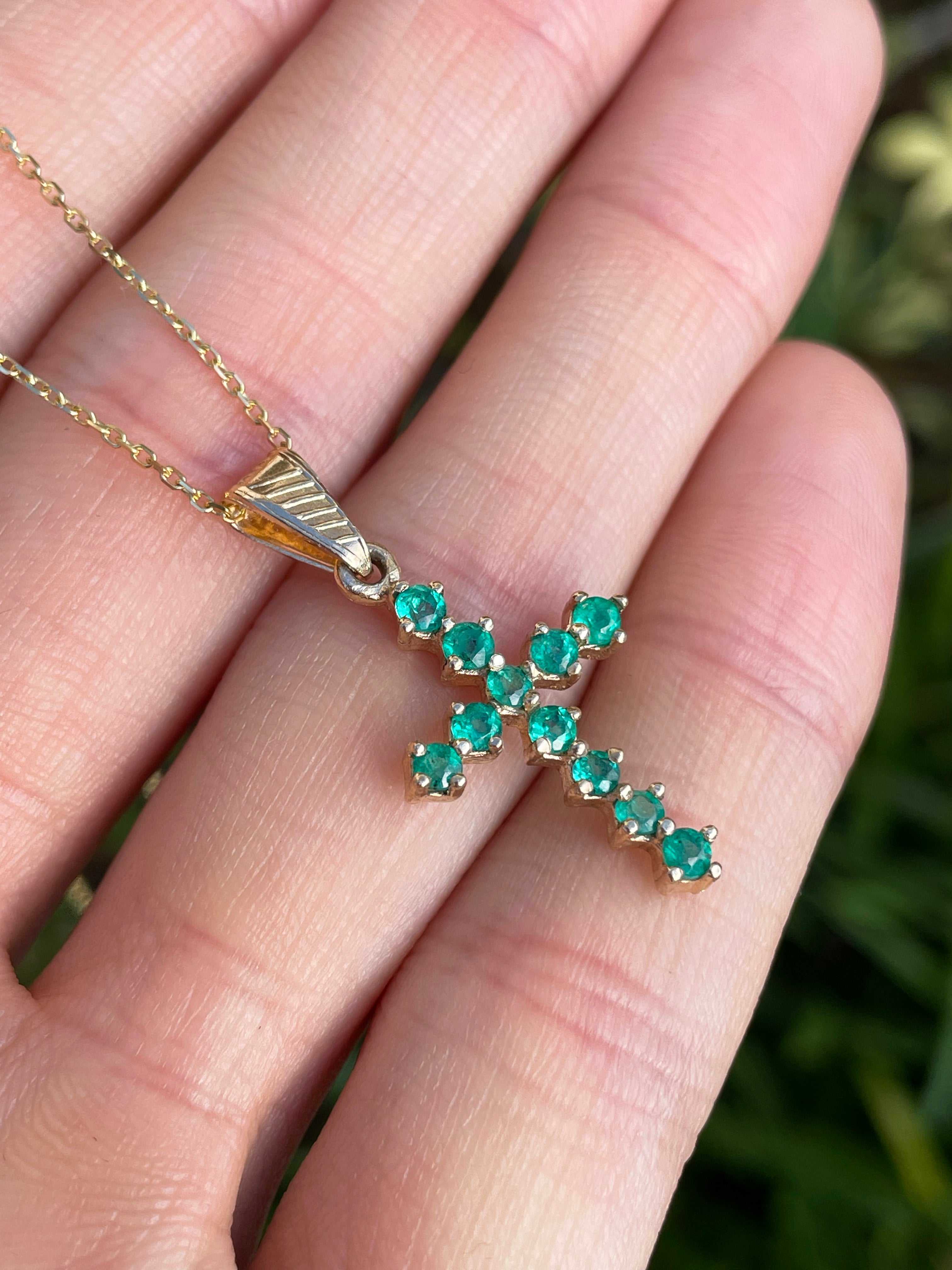 0.75tcw Natural Emerald Prong Set Tennis Cross Pendant Necklace in 18K Gold - Elegant Jewelry Gift for Women, Perfect for Weddings, Anniversaries & Special Occasions