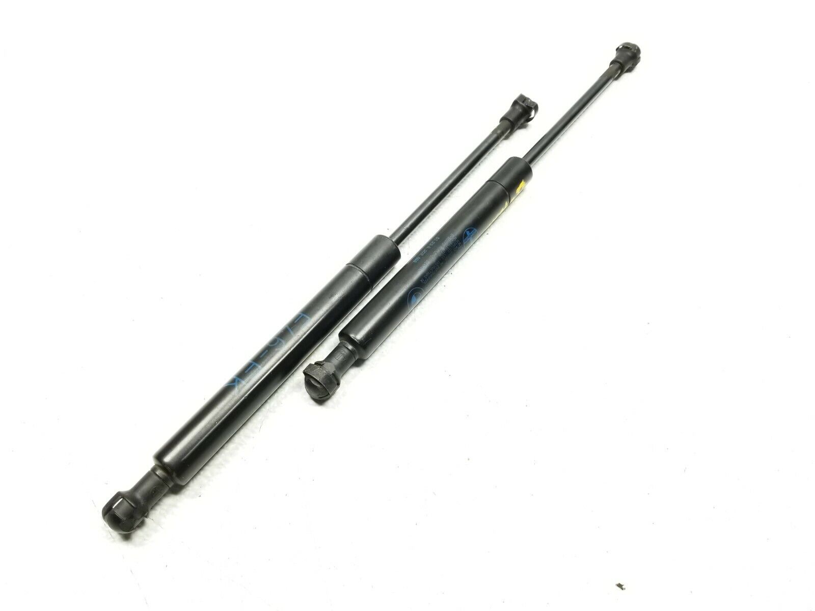 BMW E46 325xi Hood Lift Support Shock Struts Pair - OEM Replacement Parts for Smooth Hood Operation - Perfect for DIY Car Maintenance & Engine Repairs
