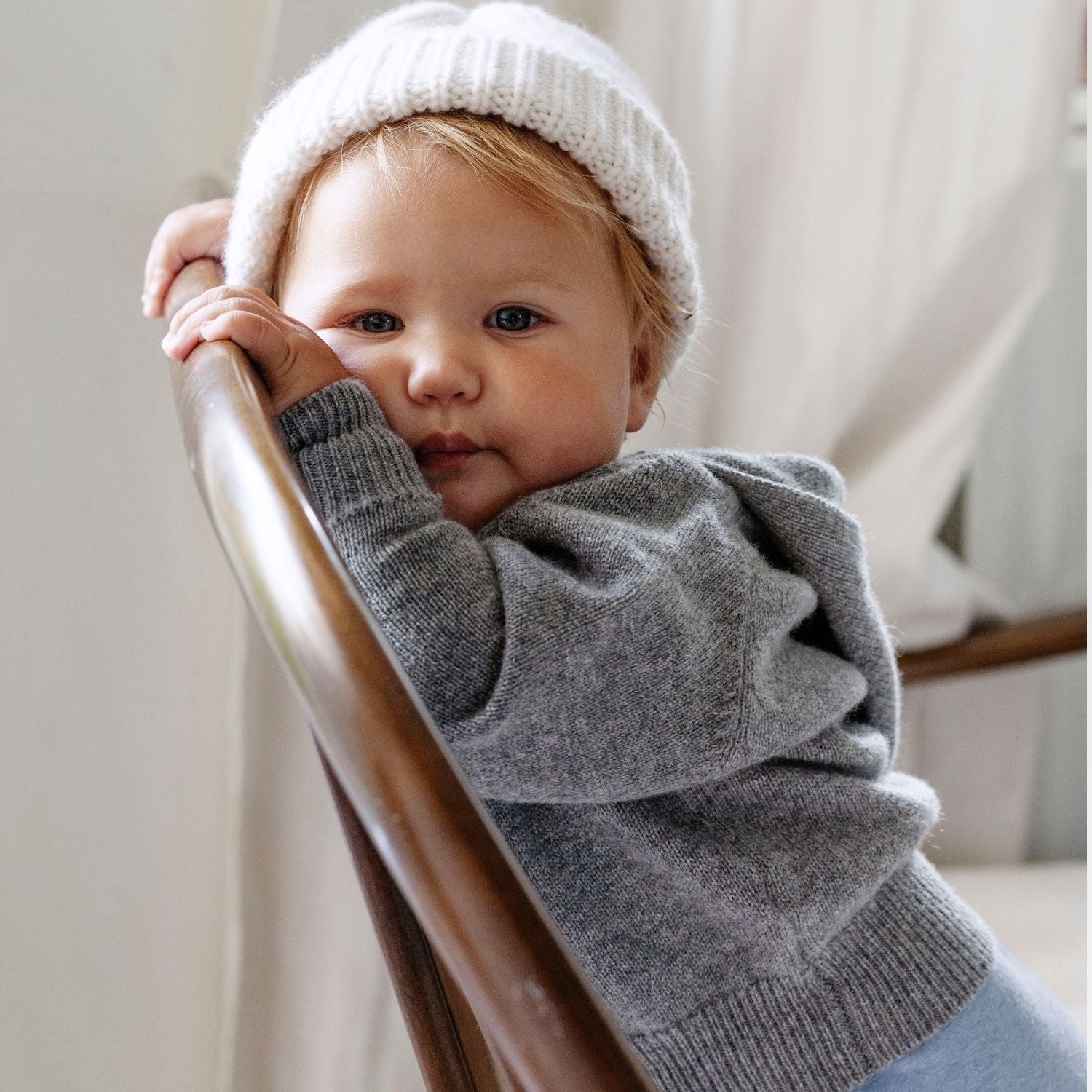 Soft Baby Cashmere Hooded Cardigan for Infants & Toddlers - Cozy Winter Wear for Boys & Girls - Perfect for Outings, Playdates & Family Photos