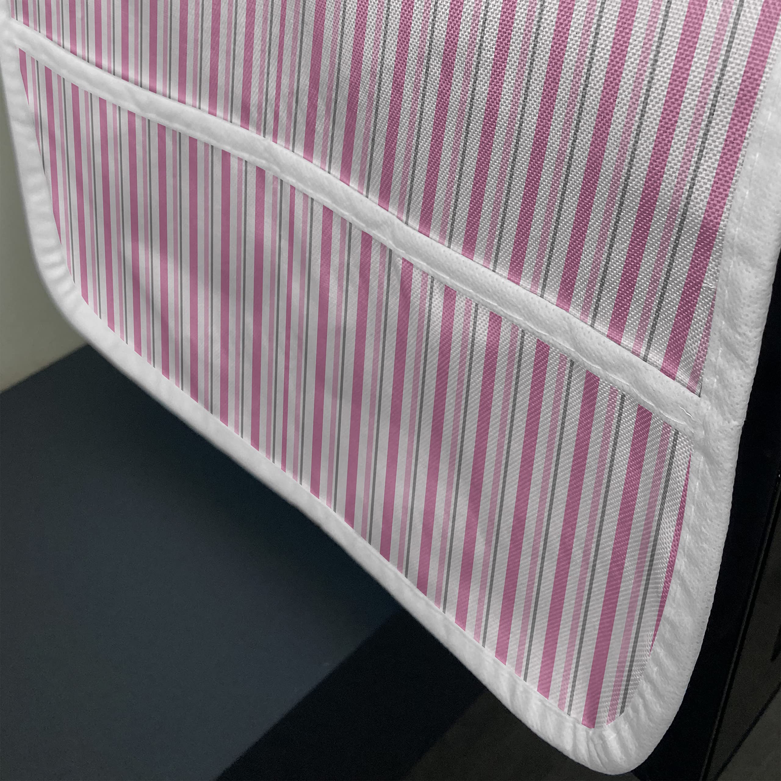 Ambesonne Geometric Microwave Oven Cover - Waterproof Kitchen Organizer with Pockets, 36